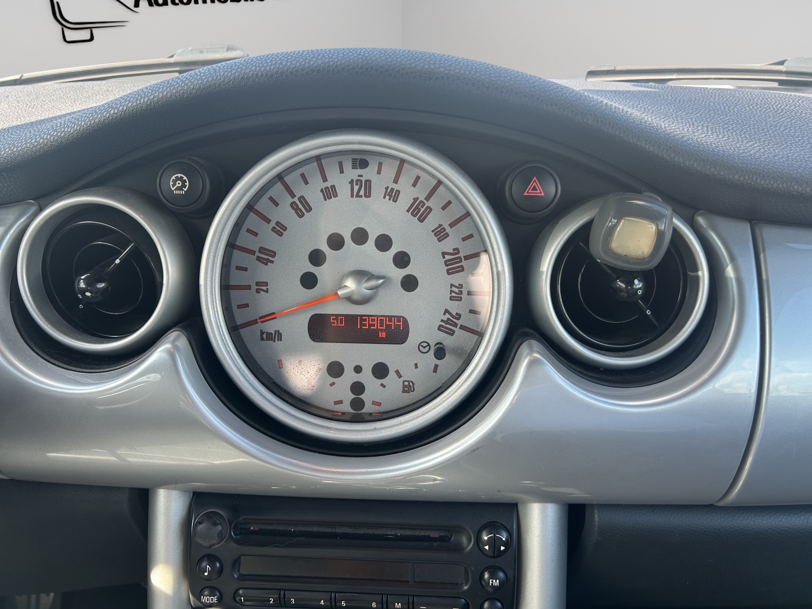 MINI Cooper S Cabriolet-image-11
