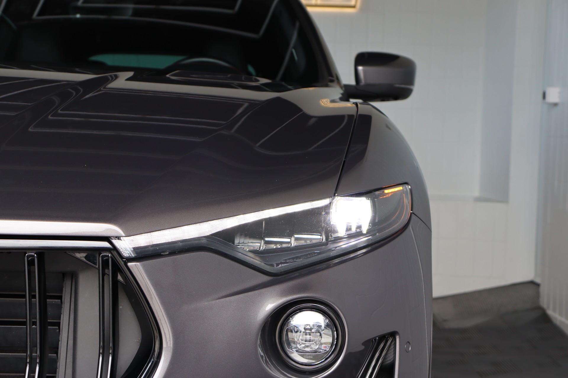 MASERATI Levante 3.8 V8 Trofeo Q4 Automatica-image-2