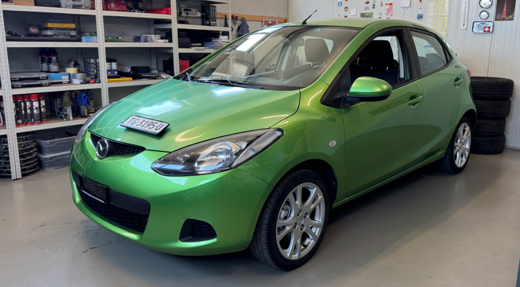 MAZDA 2 1.3i 16V Exclusive-image-0
