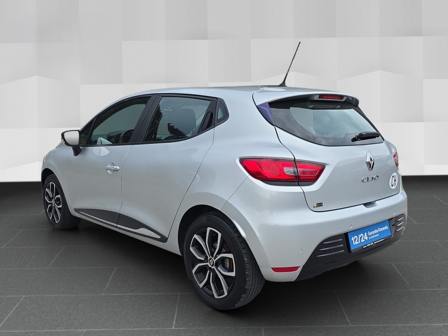 RENAULT Clio 0.9 12V Intens-image-6