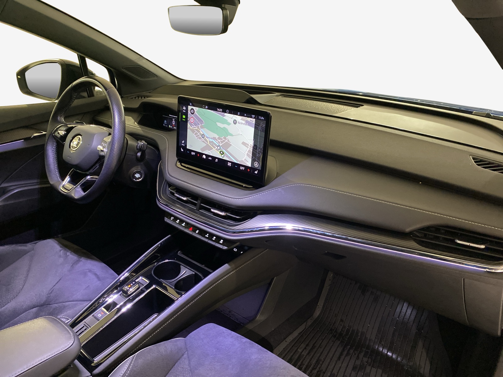 SKODA Enyaq iV 80 SportLine Ultra-image-14