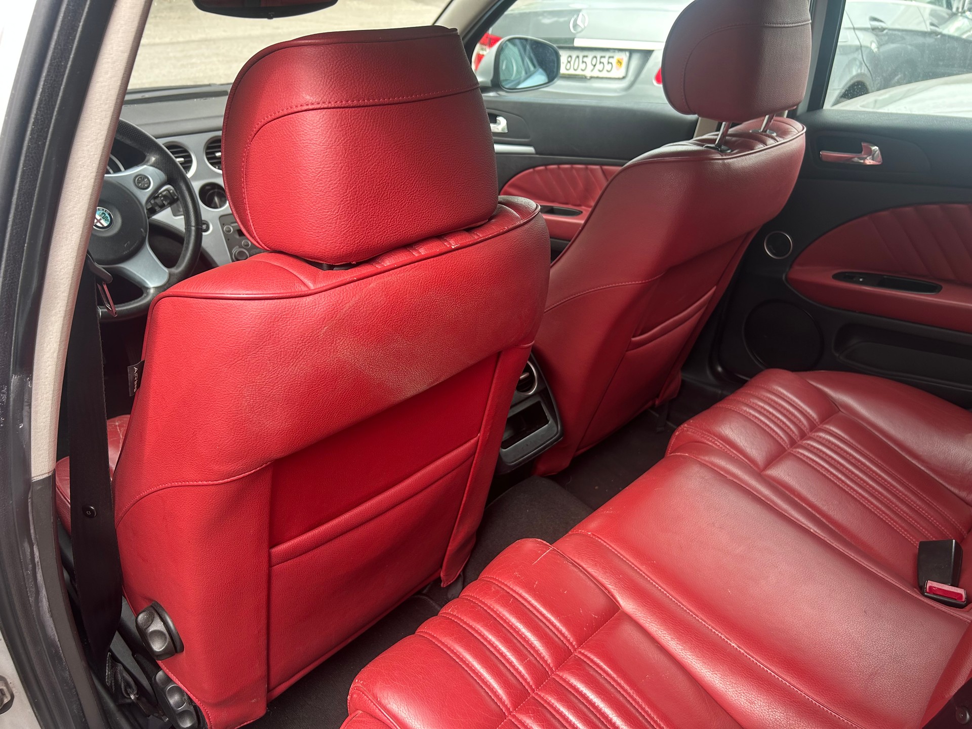 ALFA ROMEO 159 Sportwagon 1.9 JTD Progression-image-9