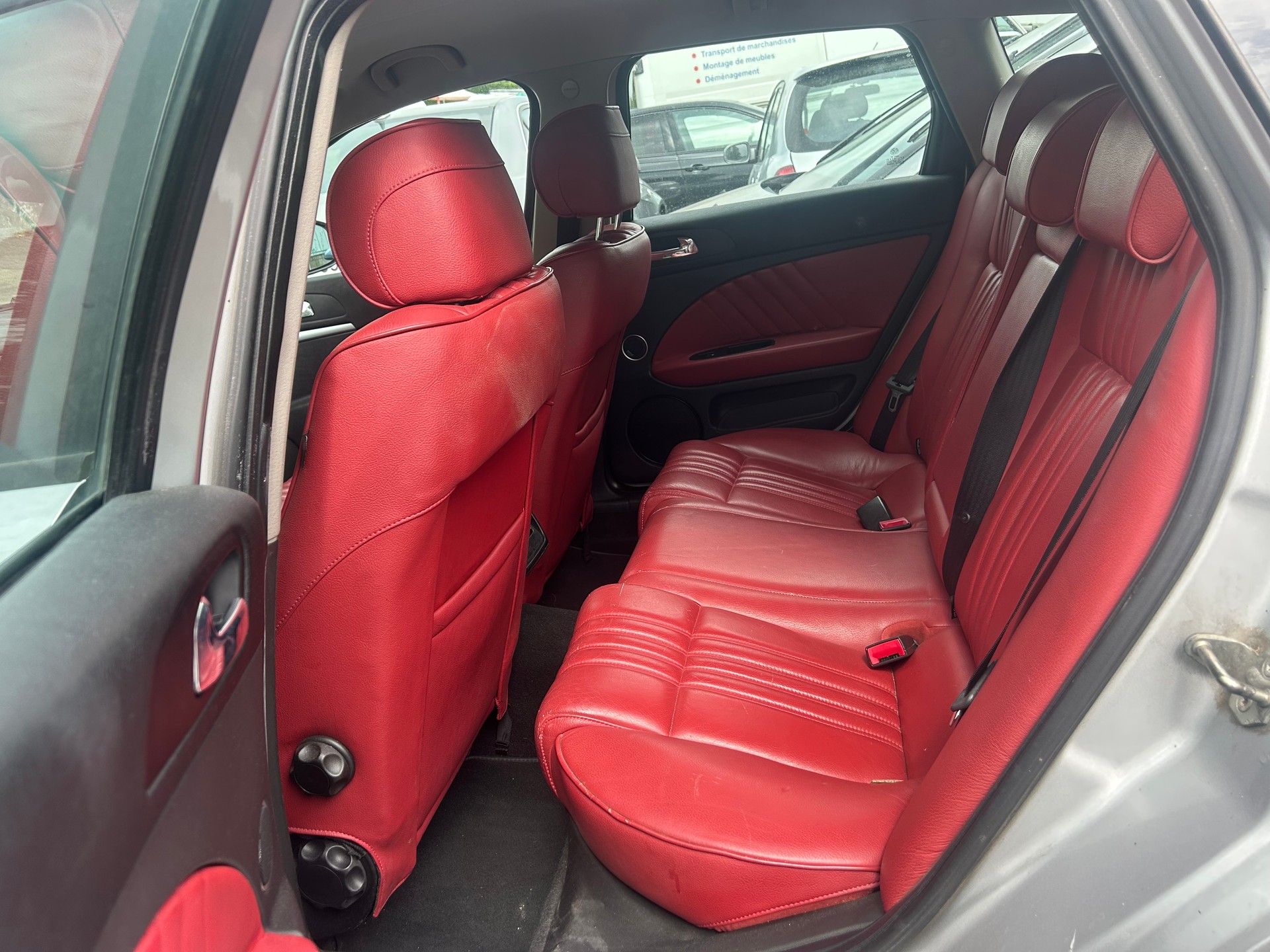 ALFA ROMEO 159 Sportwagon 1.9 JTD Progression-image-11
