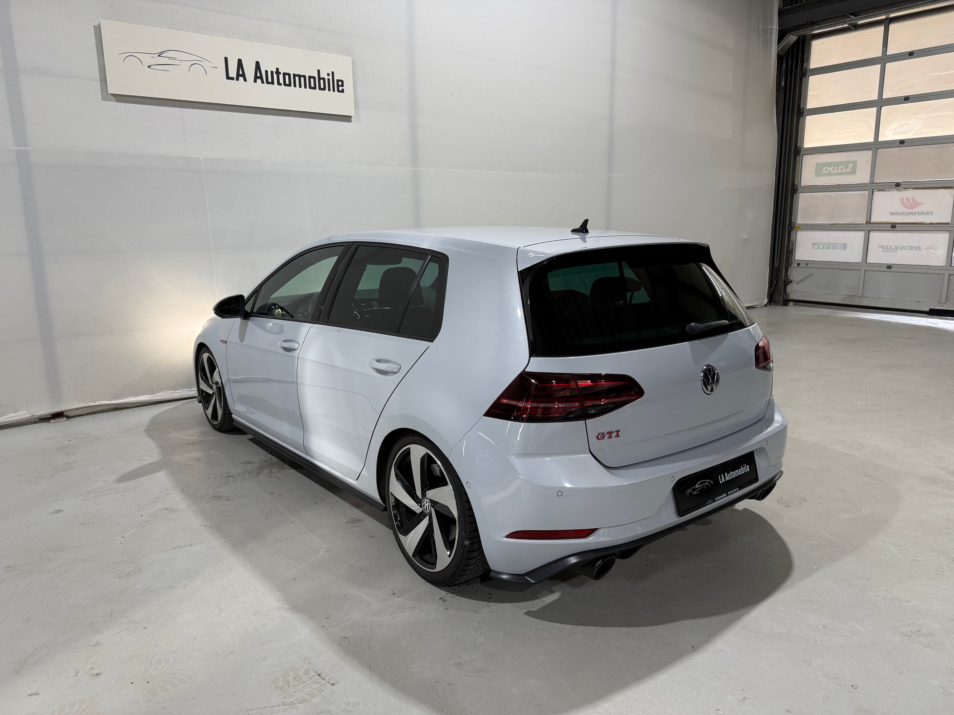 VW Golf 2.0 TSI GTI Performance DSG (CH Fahrzeug)-image-9