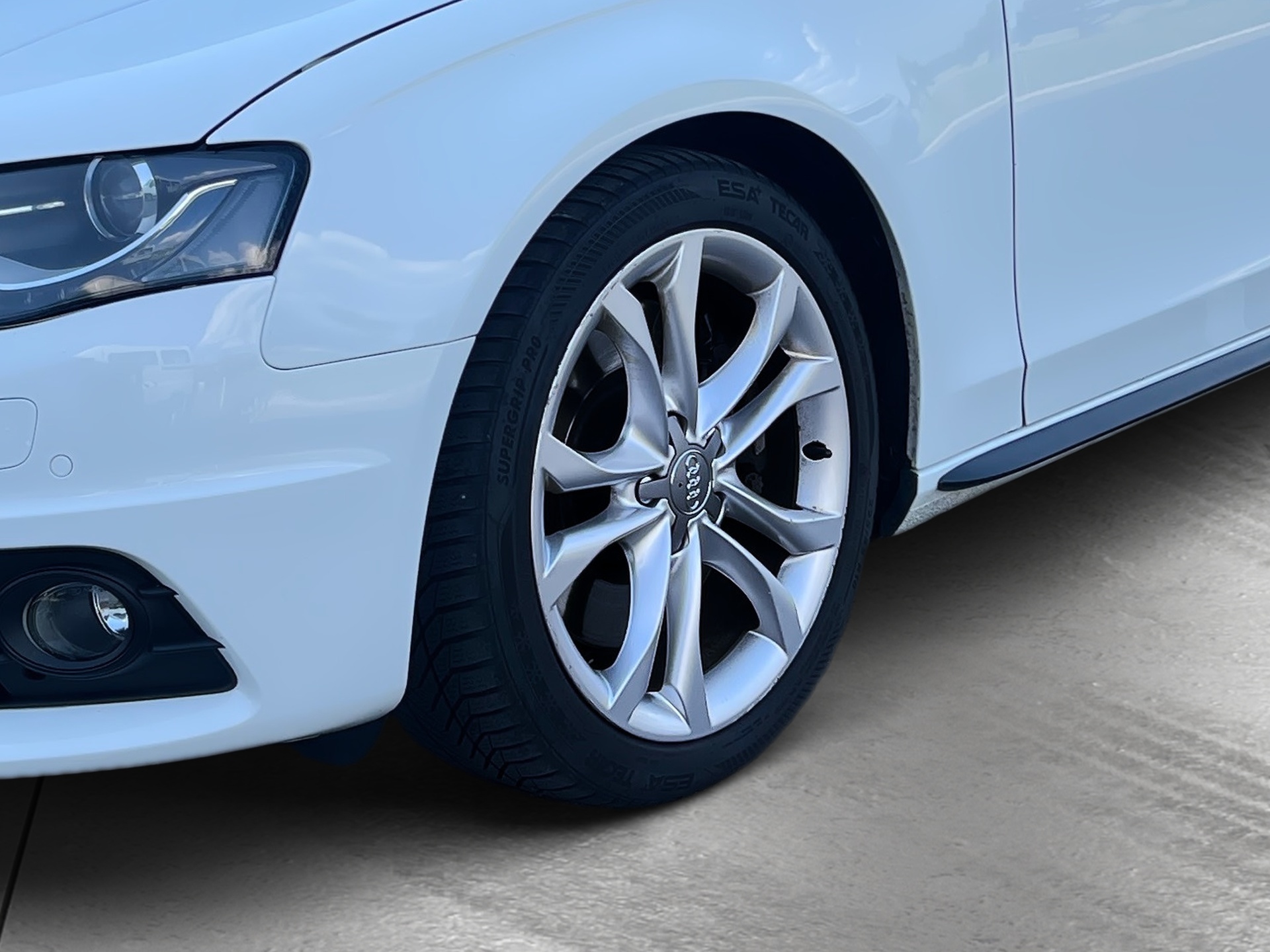 AUDI S4 Avant 3.0 TFSI quattro S-tronic-image-5