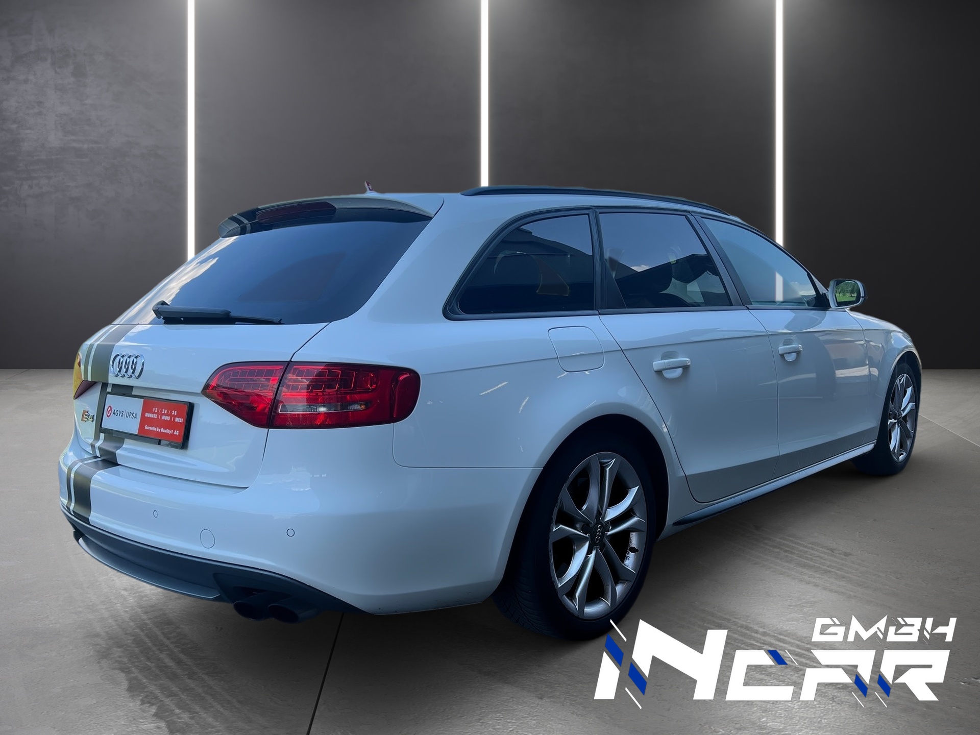 AUDI S4 Avant 3.0 TFSI quattro S-tronic-image-2