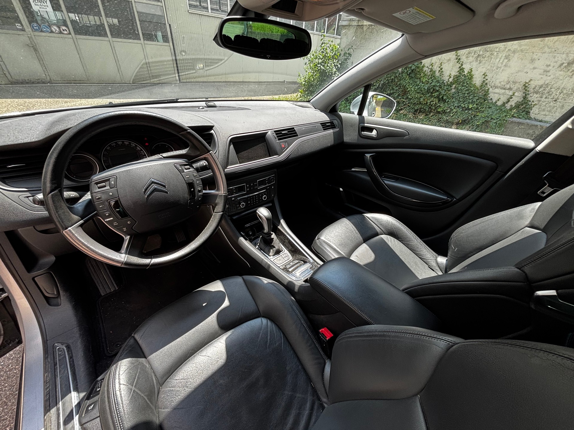 CITROEN C5 Tourer 2.7 HDi V6 Dynamique+ Automatic-image-9