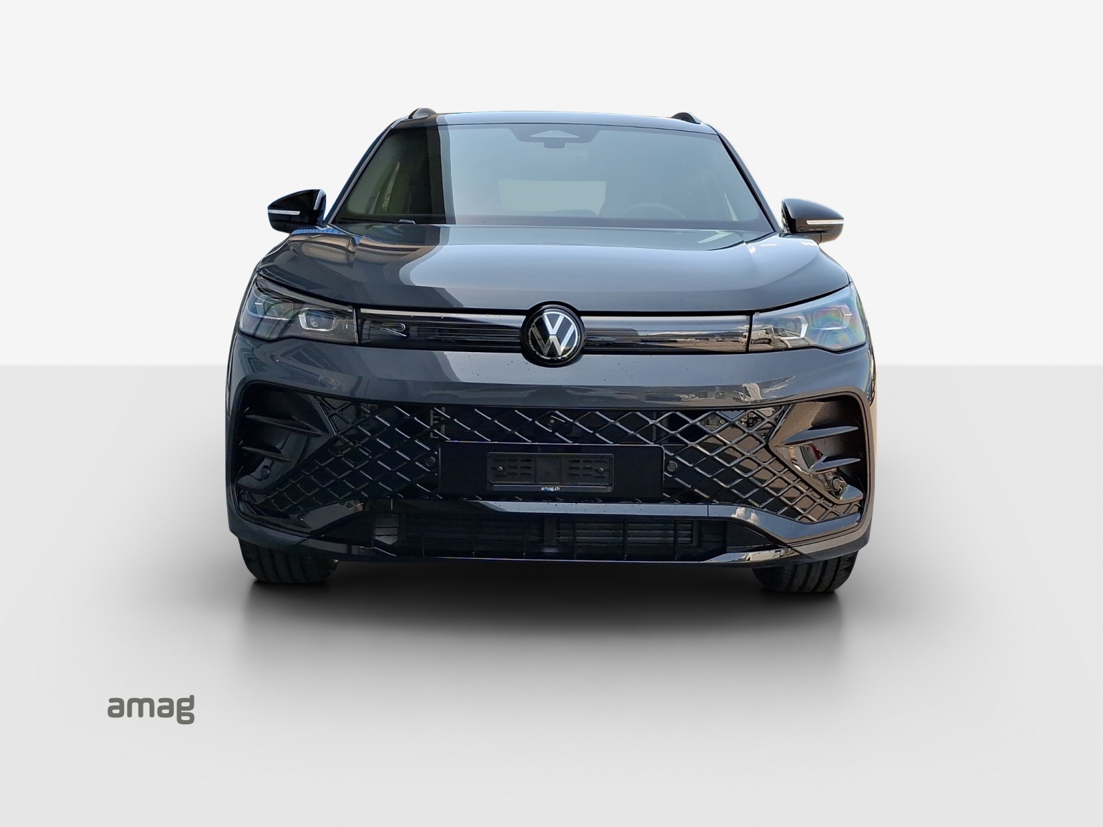 VW Tiguan 2.0 TSI DSG R-Line 4Motion-image-6