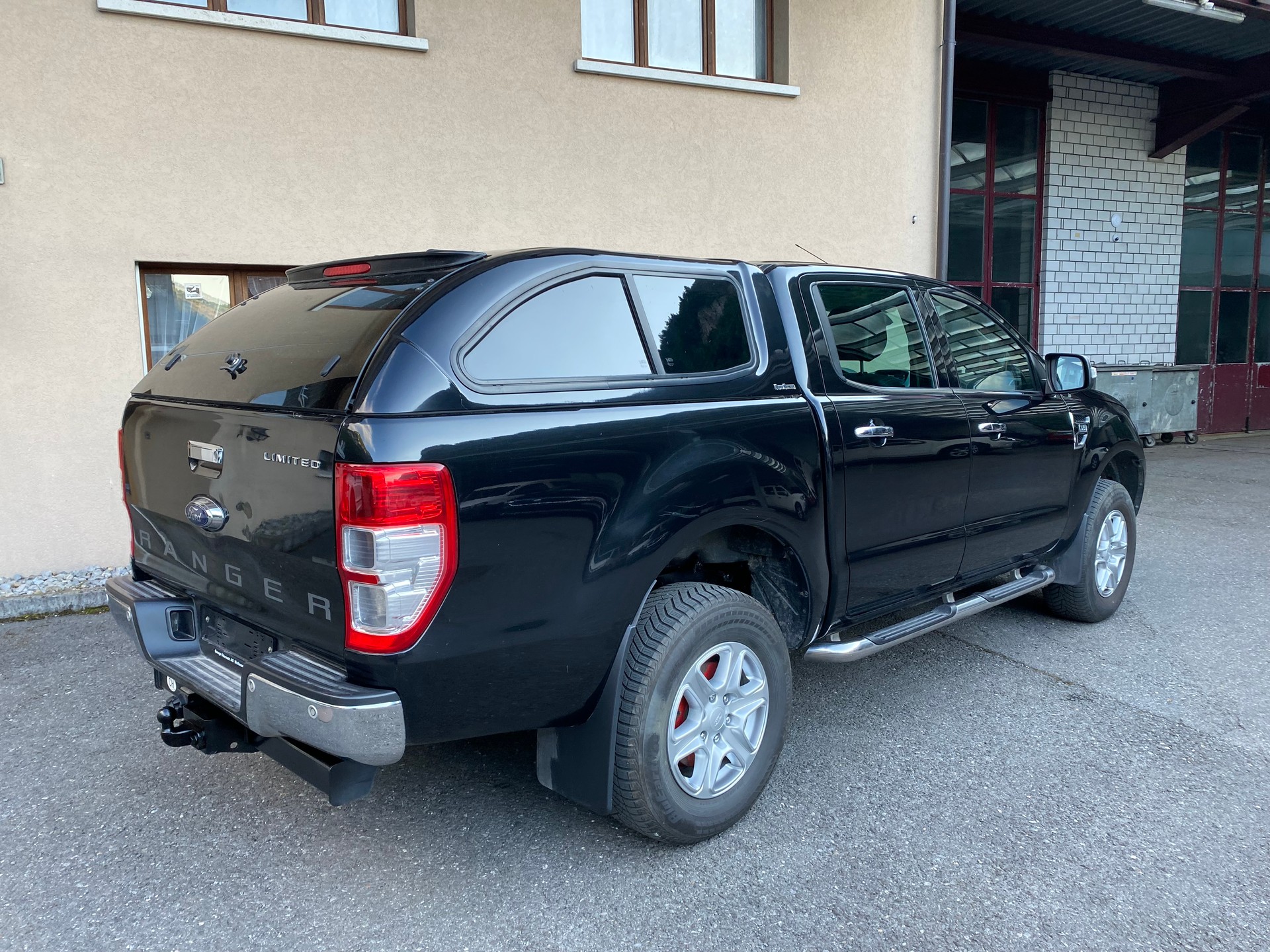 FORD Ranger LTD 3.2 TDCi 4x4-image-9