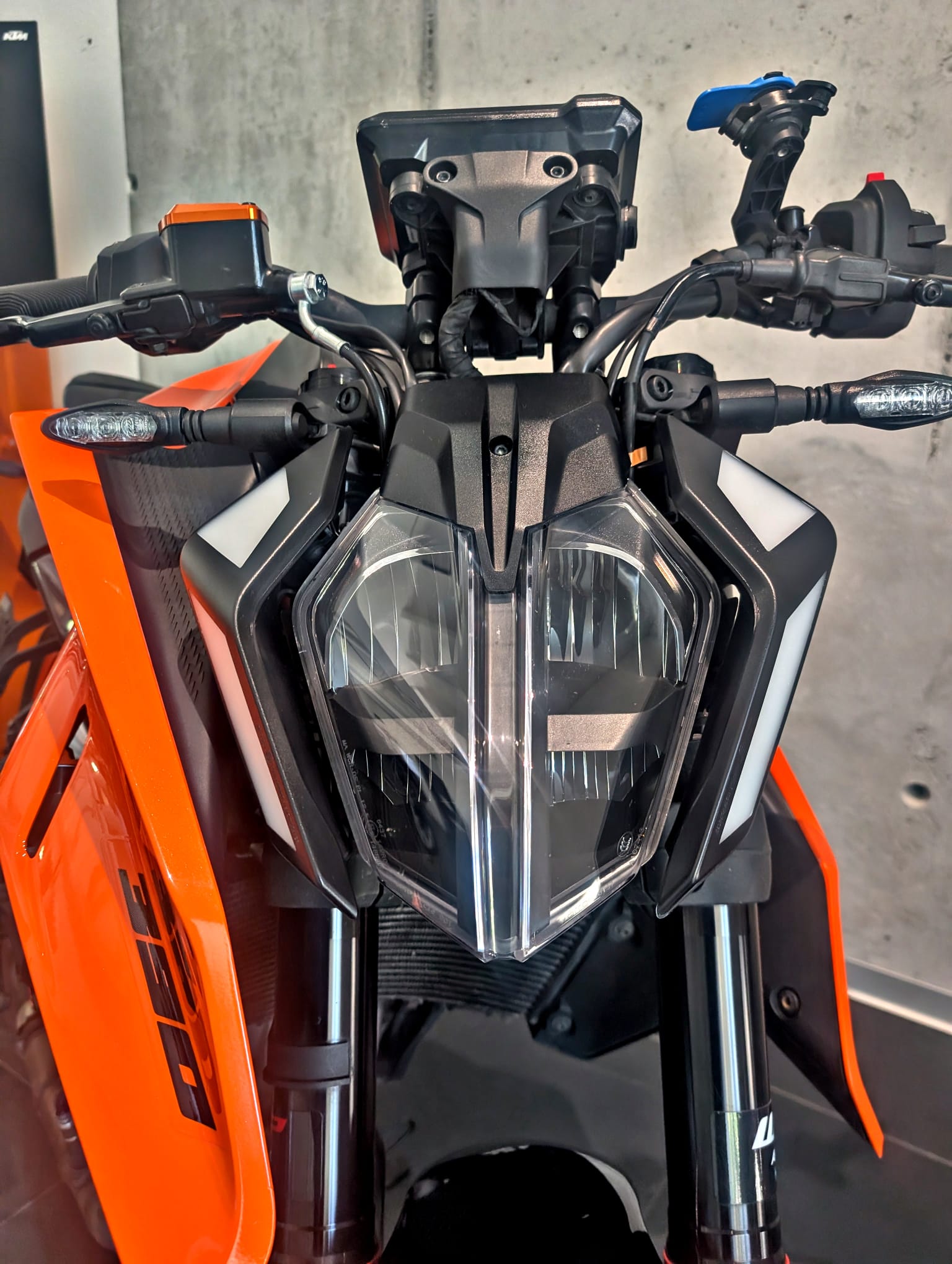 KTM 390 Duke-image-10
