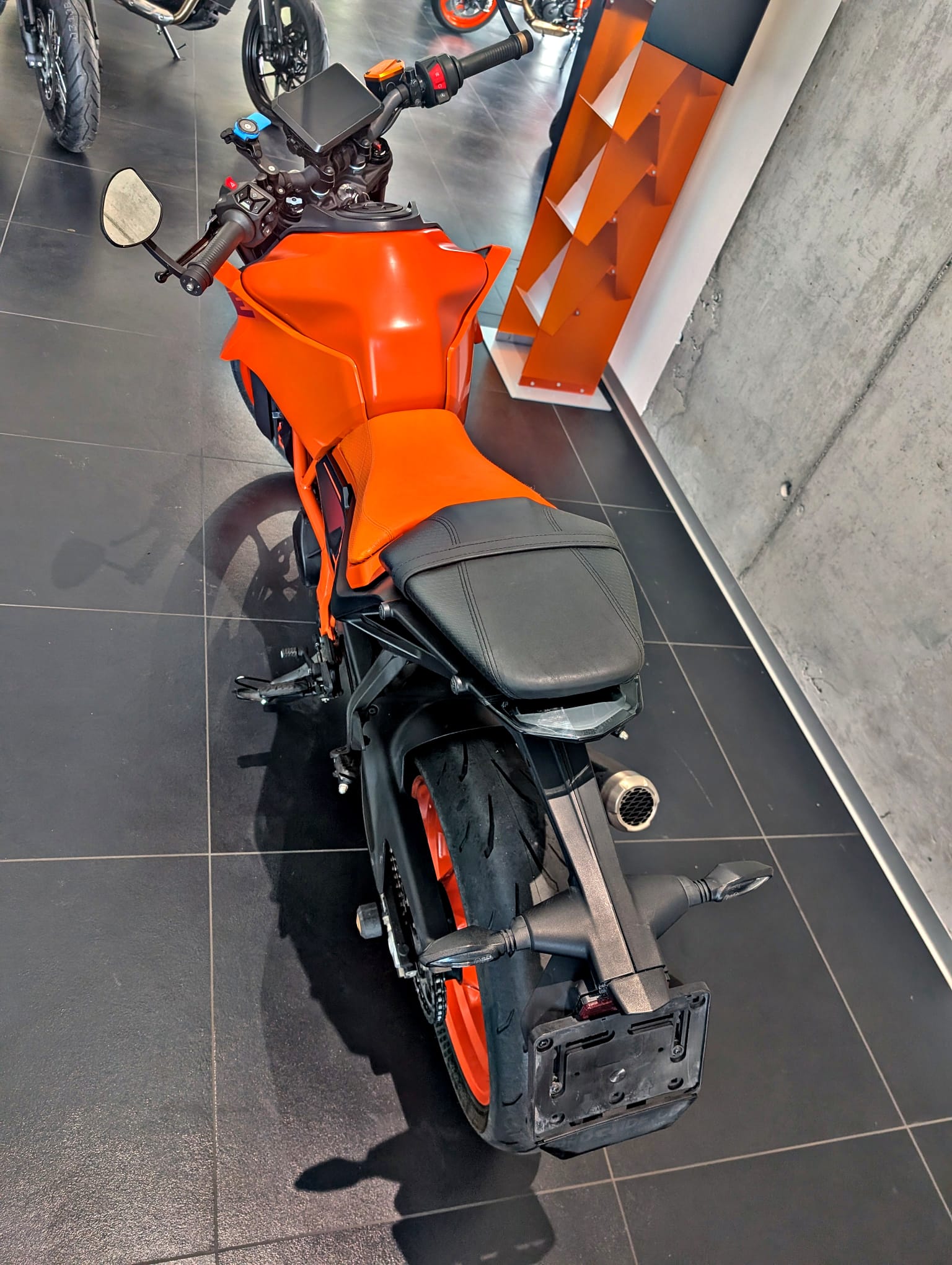 KTM 390 Duke-image-8