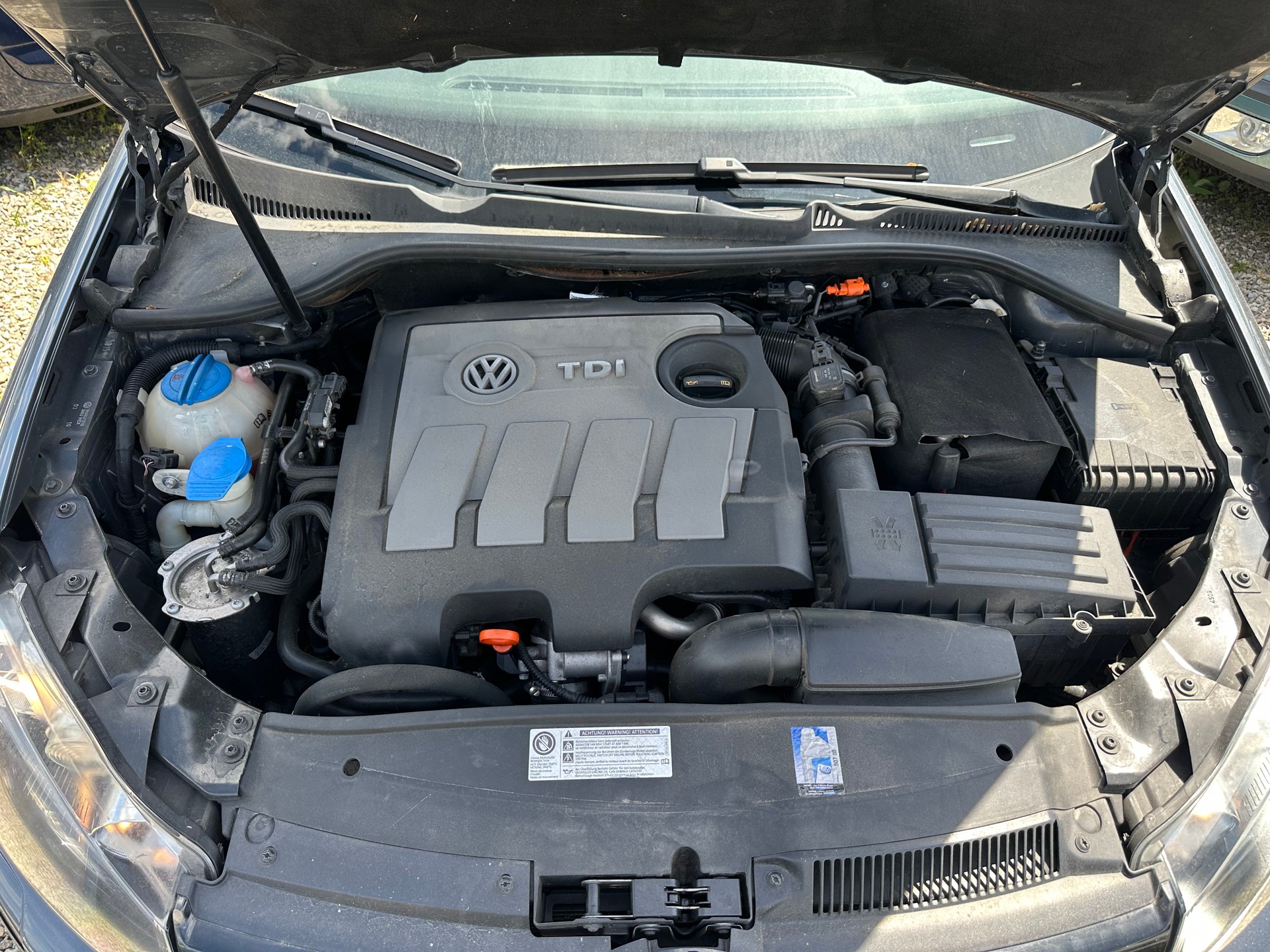 VW Golf Variant 1.6 TDI Comfortline 4Motion-image-8