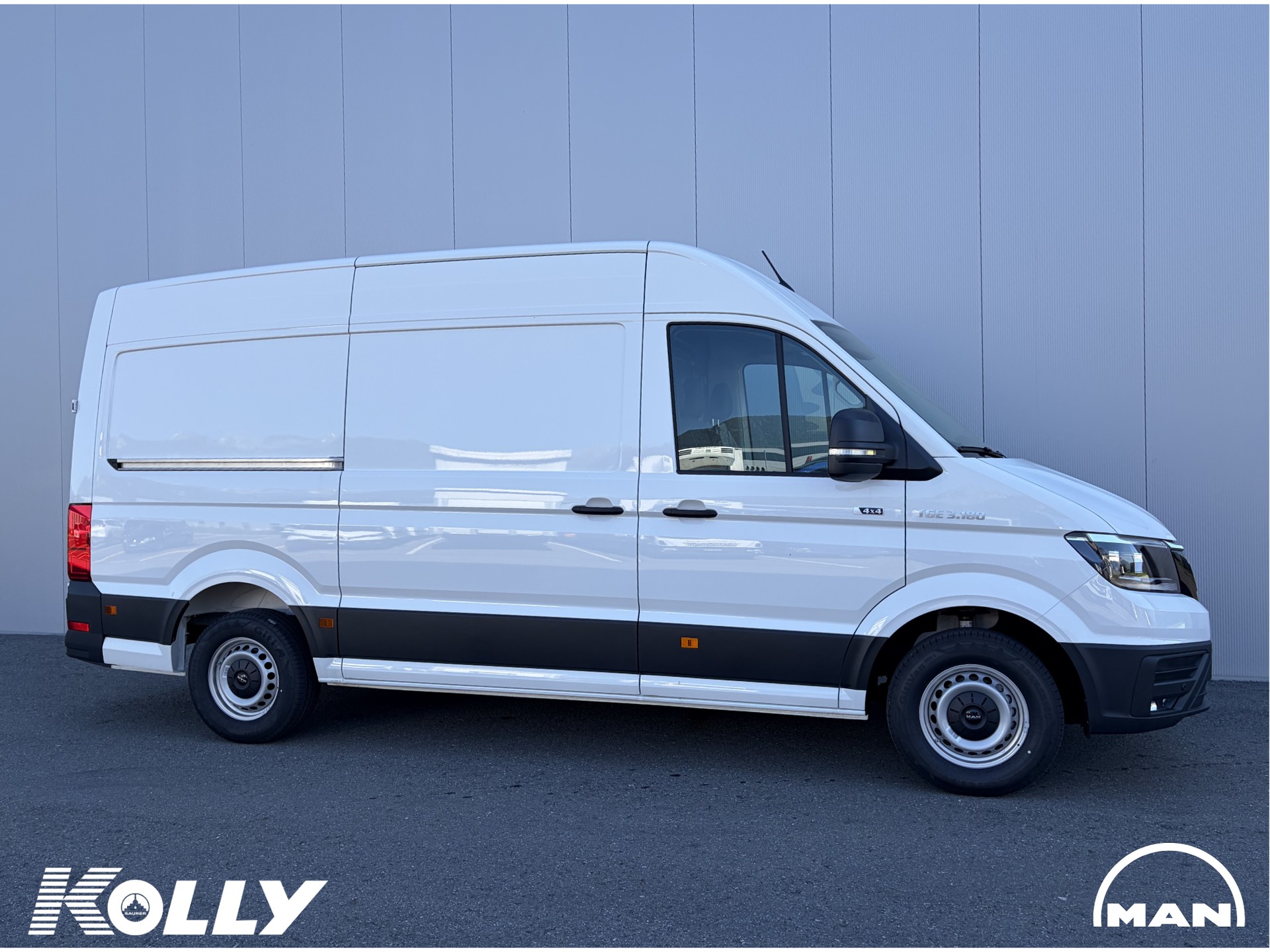 MAN 3.180 Fourgon 4x4-image-0