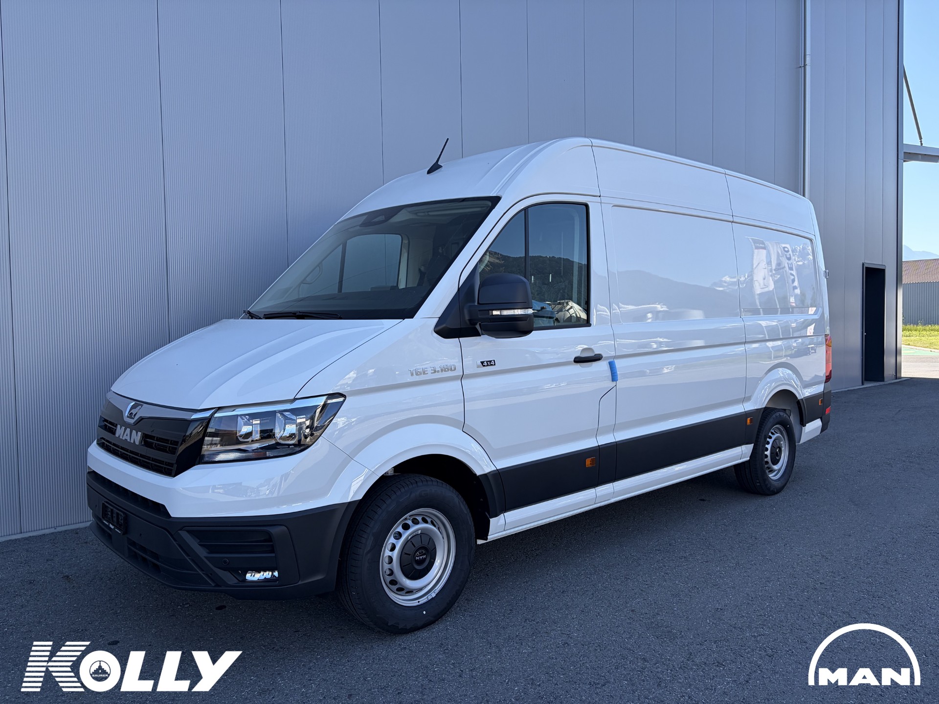 MAN 3.180 Fourgon 4x4-image-1