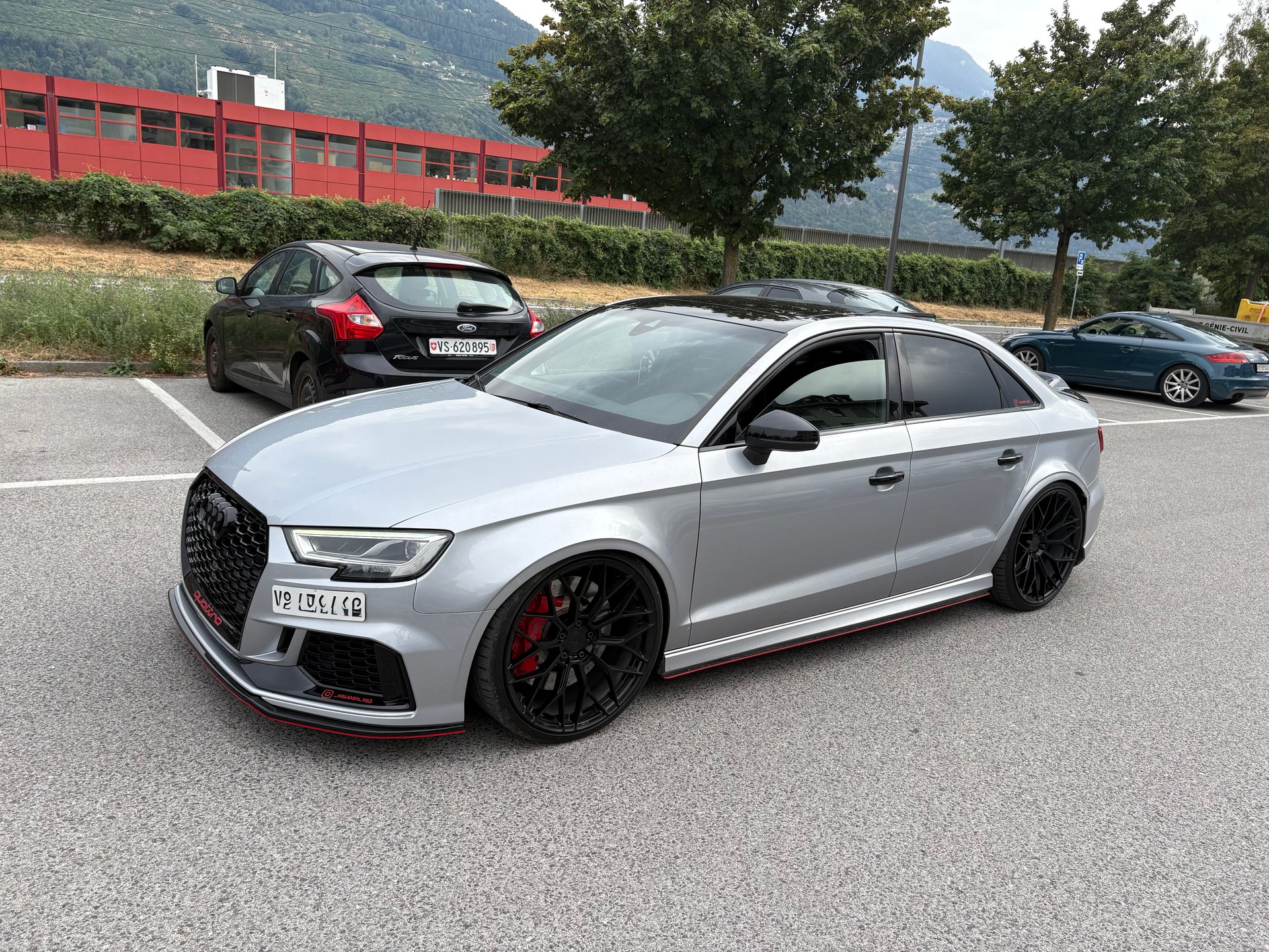 AUDI 2.5 T FSI quattro S-Tronic-image-0