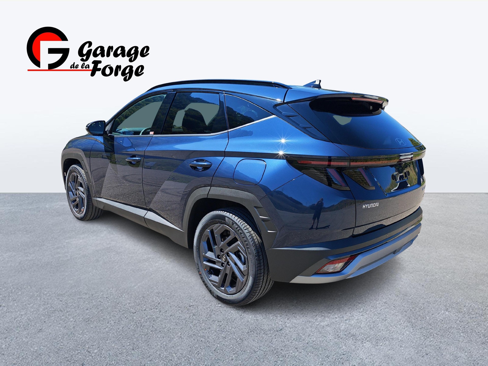 HYUNDAI Tucson 1.6 T-GDi HEV Origo Blackline 4WD-image-5