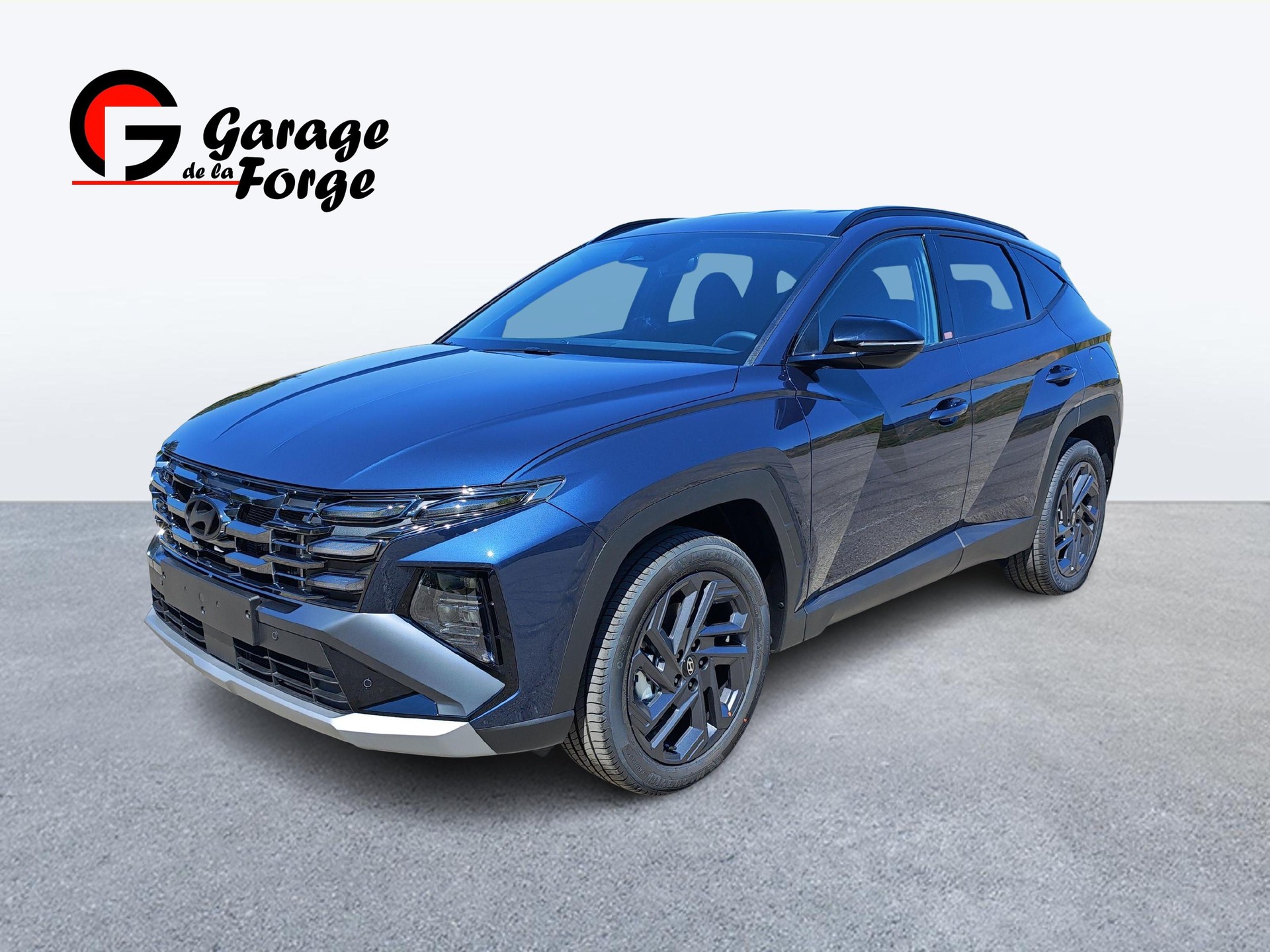 HYUNDAI Tucson 1.6 T-GDi HEV Origo Blackline 4WD-image-3