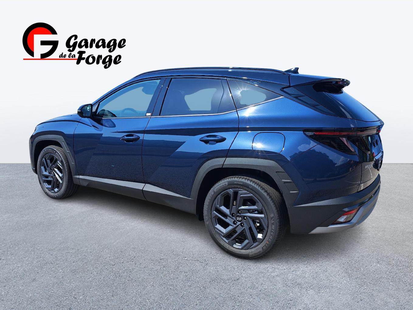 HYUNDAI Tucson 1.6 T-GDi HEV Origo Blackline 4WD Sailing Blue-image-2