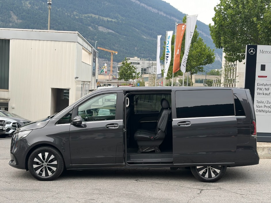 MERCEDES-BENZ V 250 d lang Avantgarde 4Matic-image-4