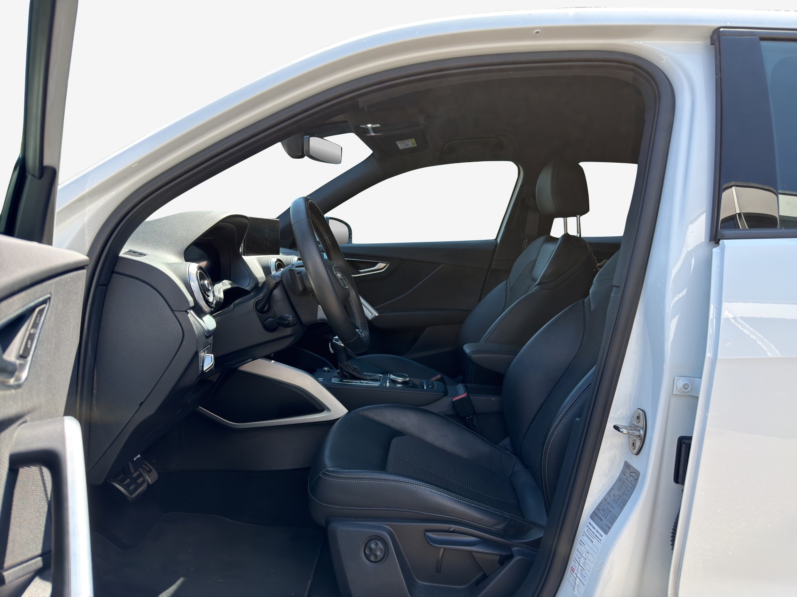 AUDI Q2 35 TFSI S line S-tronic-image-7