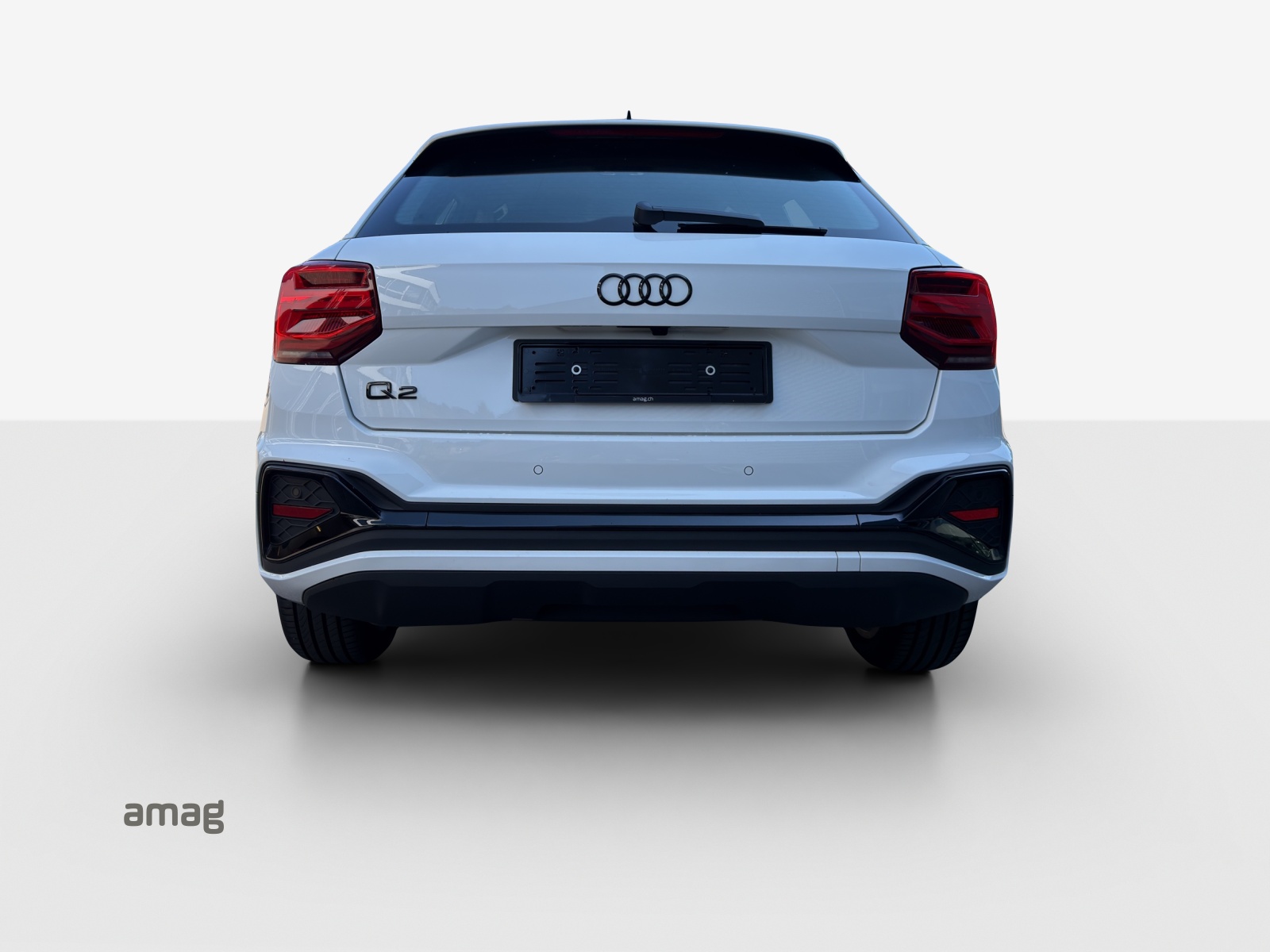 AUDI Q2 35 TFSI S line S-tronic-showroom-element-3