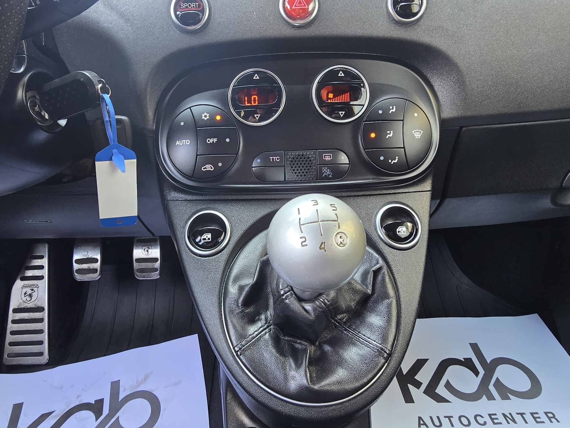 FIAT 595 1.4 16V Turbo Abarth Competizione-image-8