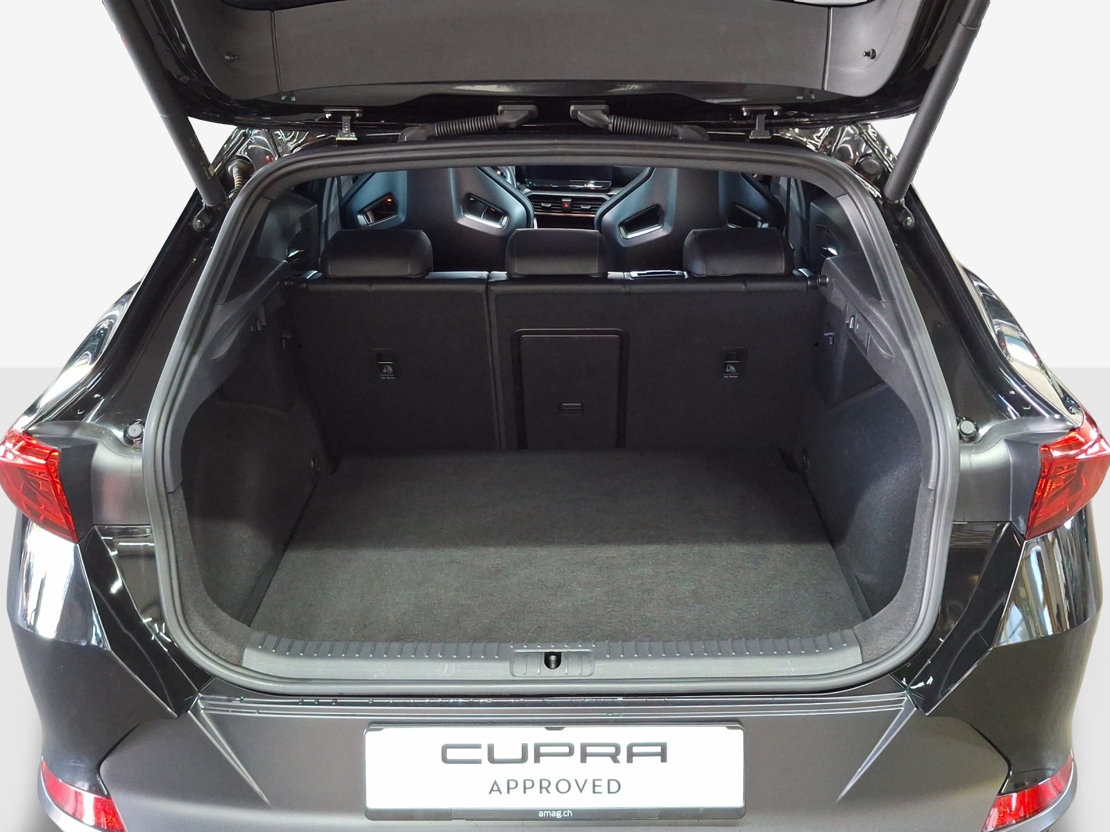 CUPRA Formentor 2.5TSI VZ5 4Drive DSG-image-12
