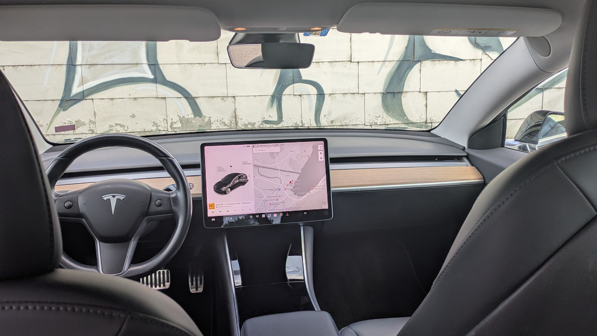 TESLA Model 3 Long Range Dual Motor AWD-image-4