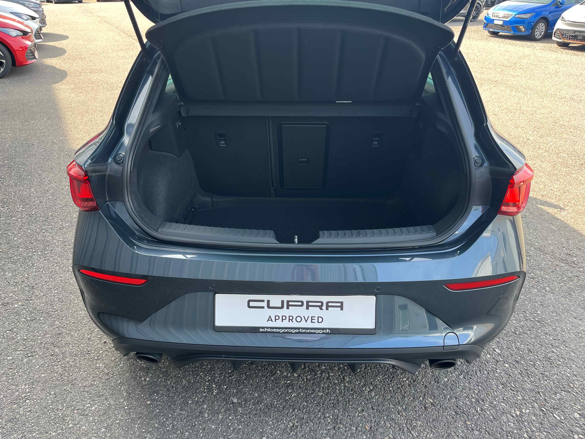 CUPRA LEON VZ 2.0 TSI DSG-image-4