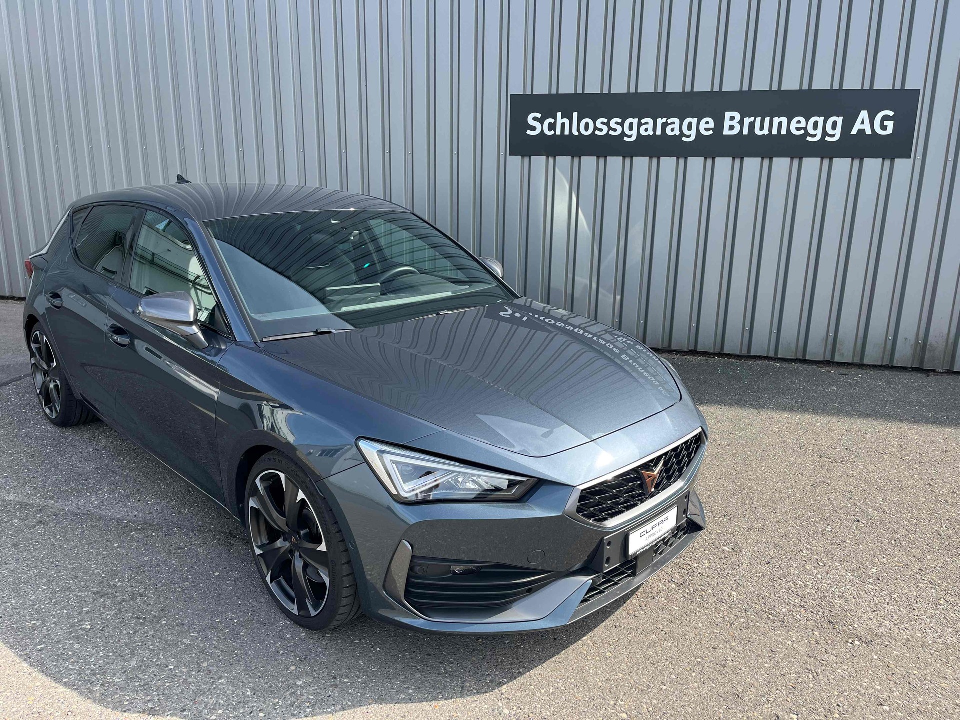 CUPRA LEON VZ 2.0 TSI DSG-image-0