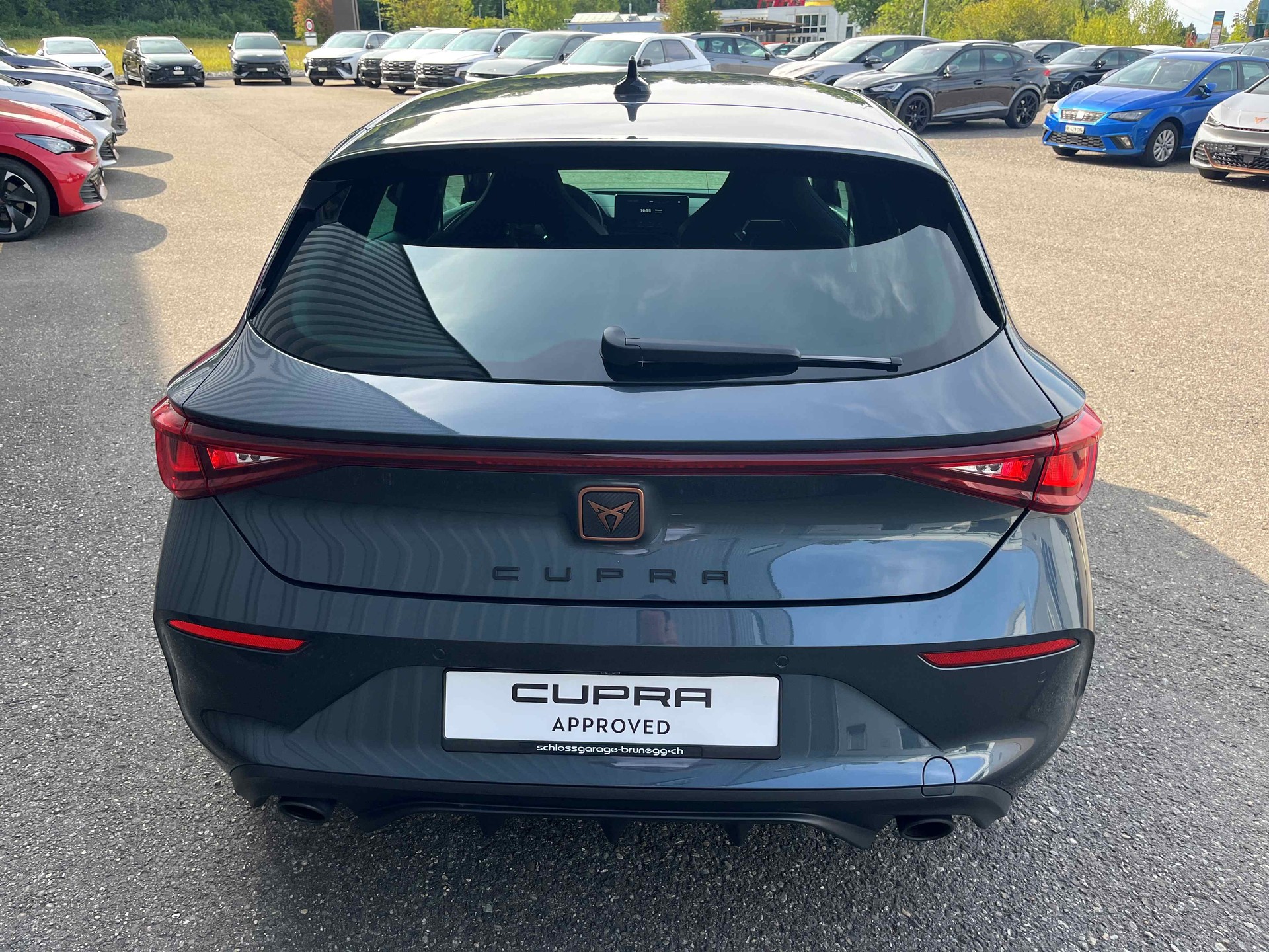 CUPRA LEON VZ 2.0 TSI DSG-image-3