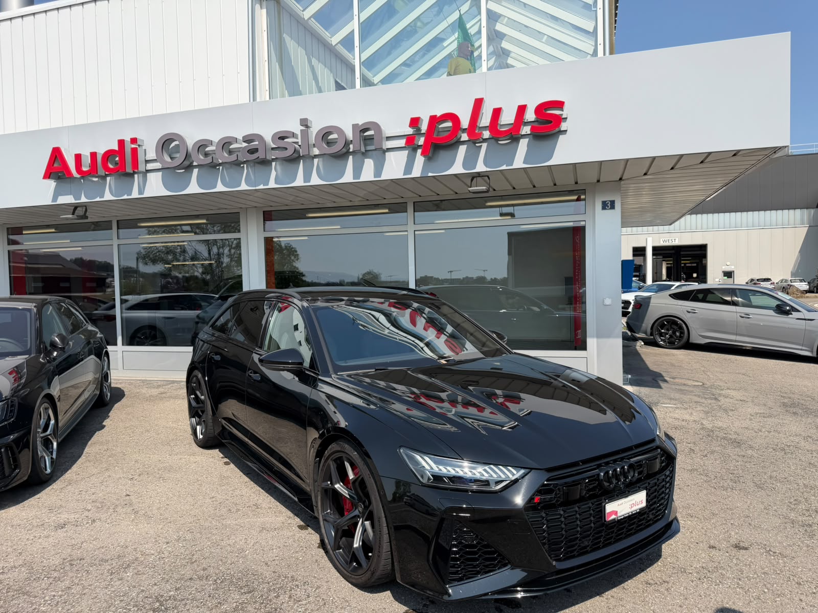 AUDI RS6 Avant 4.0 TFSI V8 Performance quattro-image-0