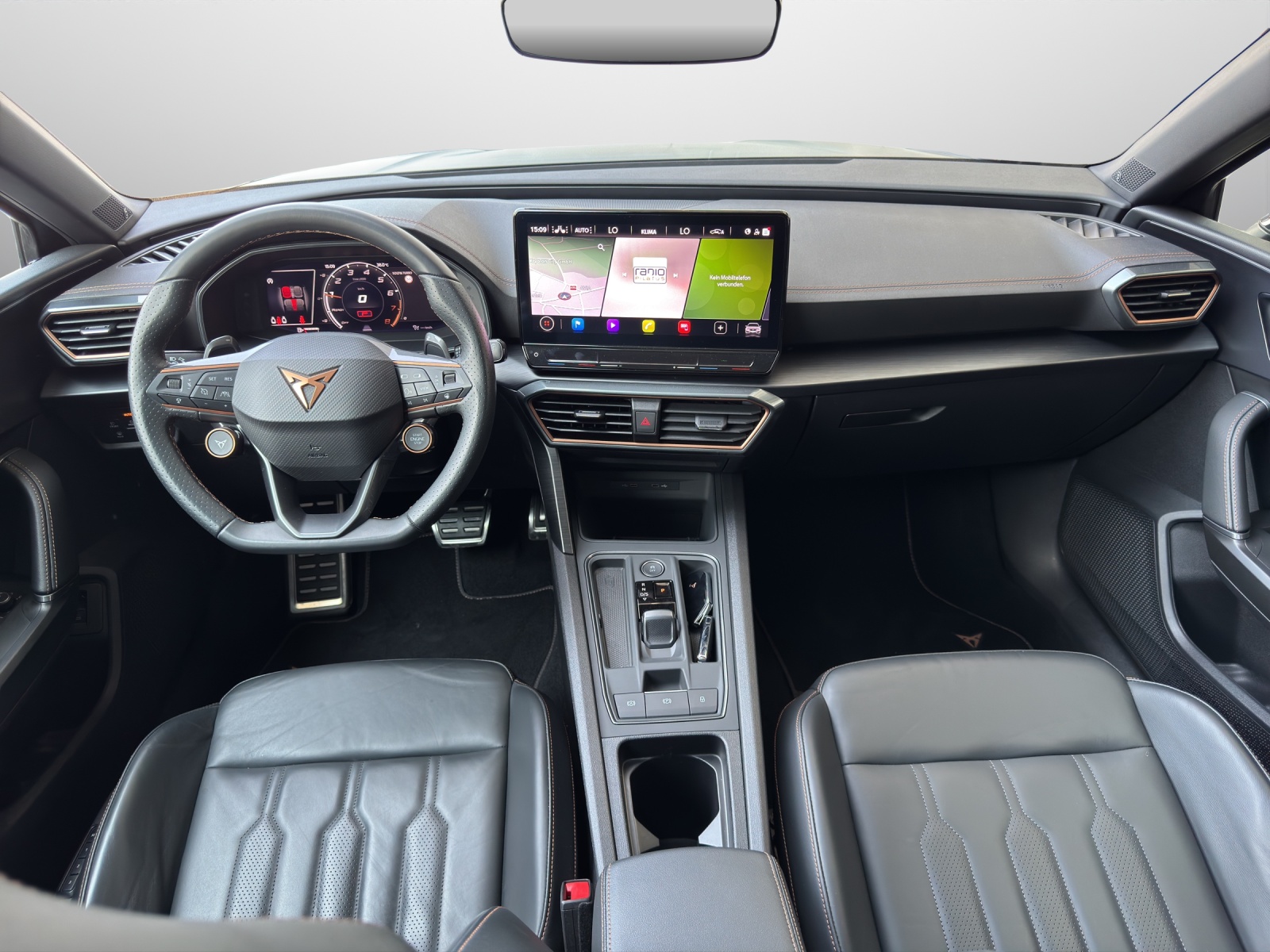 CUPRA Leon ST 2.0 TSI 310 VZ 4Drive DSG-image-9