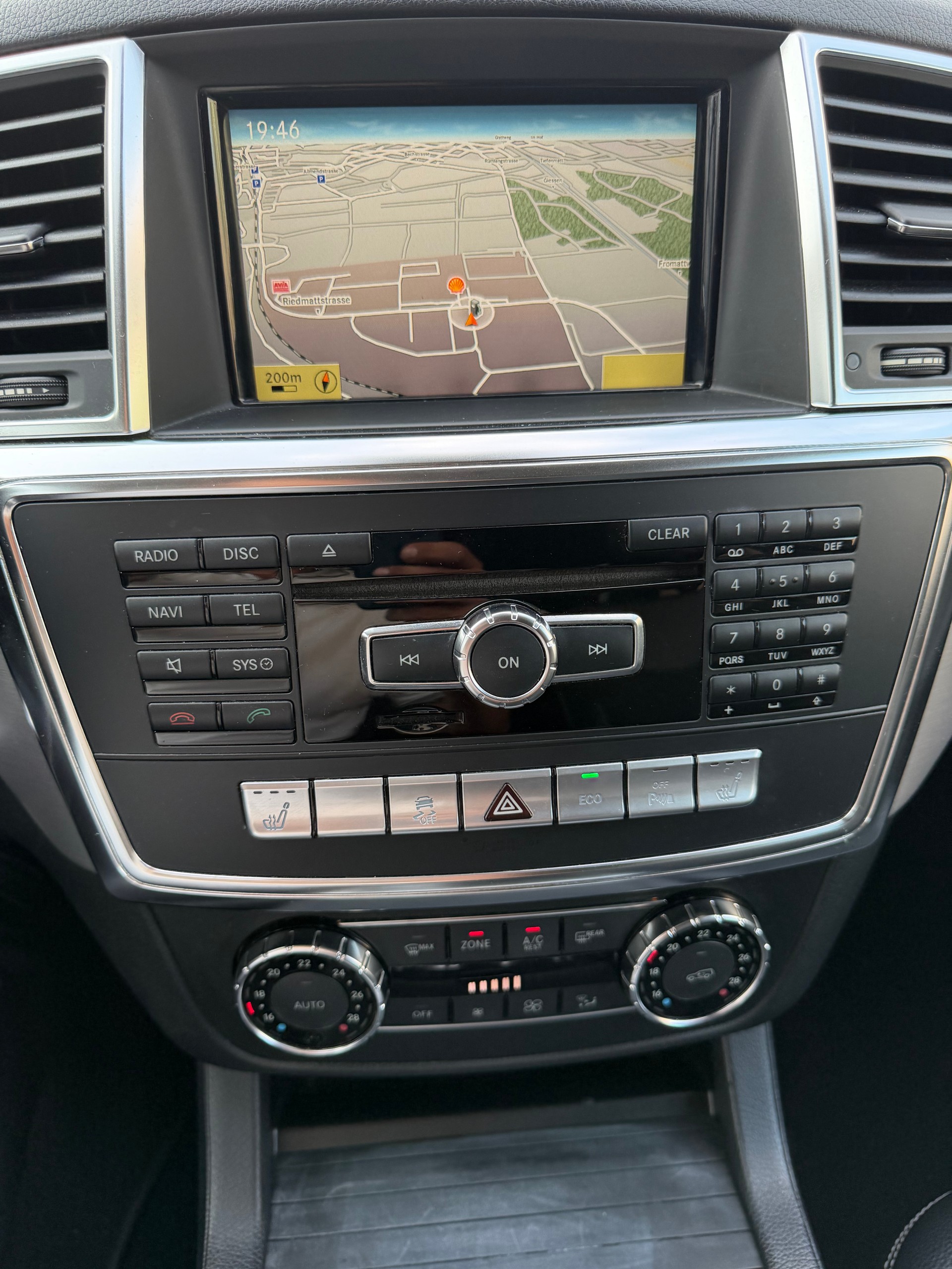 MERCEDES-BENZ ML 250 BlueTEC Edition 4Matic 7G-Tronic-image-16