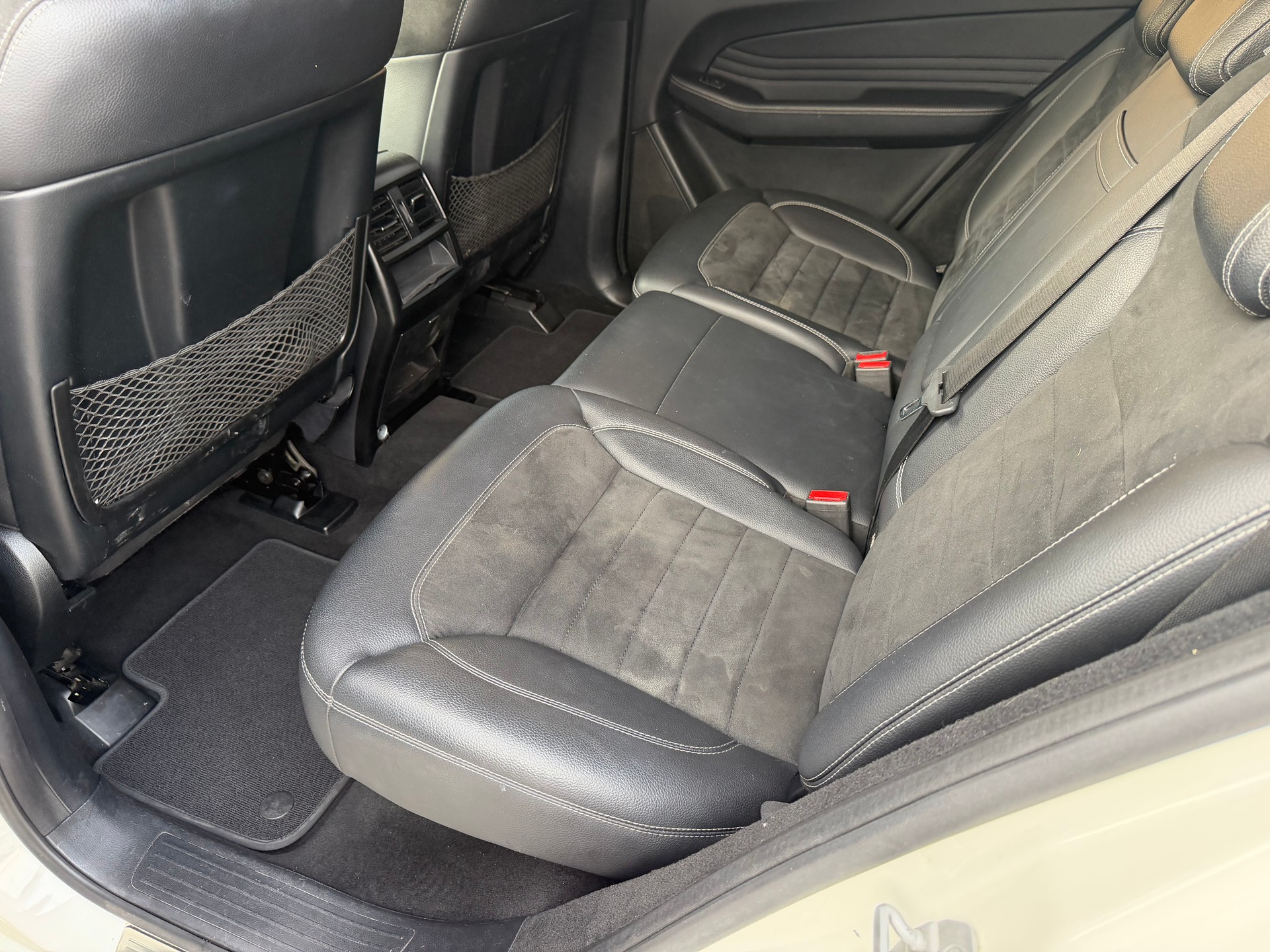 MERCEDES-BENZ ML 250 BlueTEC Edition 4Matic 7G-Tronic-image-9