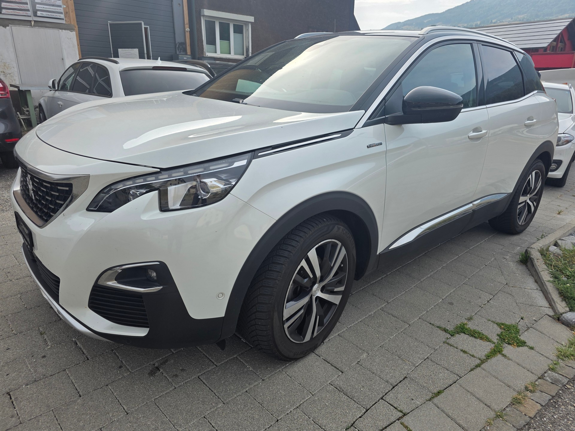 PEUGEOT 3008 1.6 THP GT Line EAT-image-12