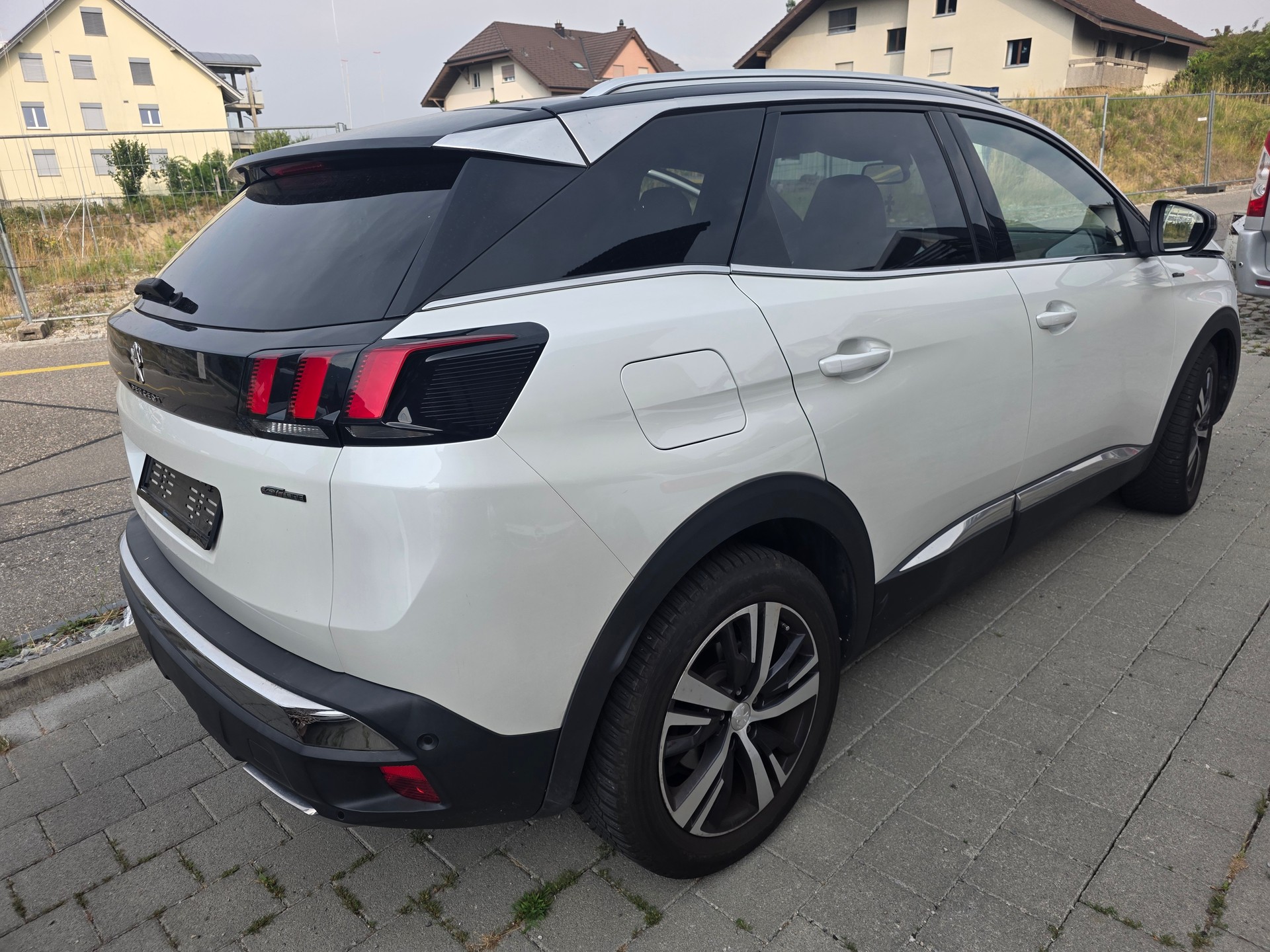 PEUGEOT 3008 1.6 THP GT Line EAT-image-1