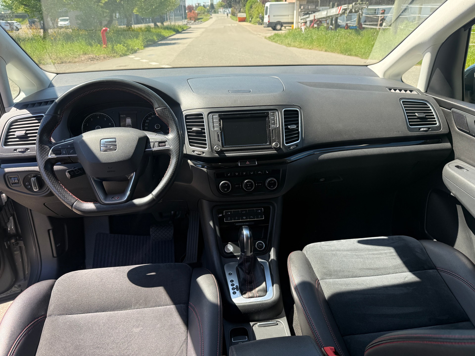 SEAT Alhambra 1.4 TSI DSG SWISS FR2-image-7