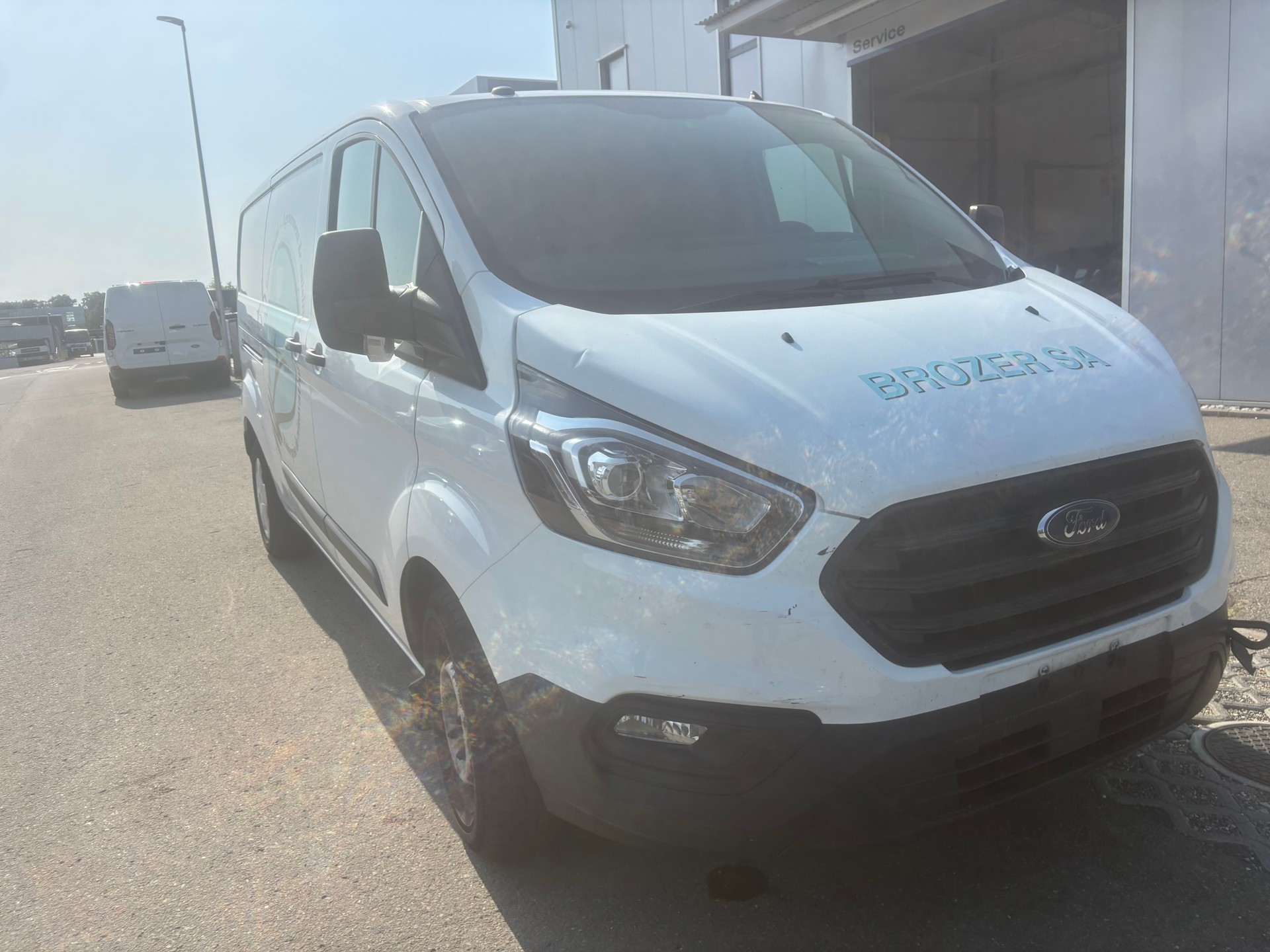 FORD Transit Custom Van 320 L2H1 Limited-image-0