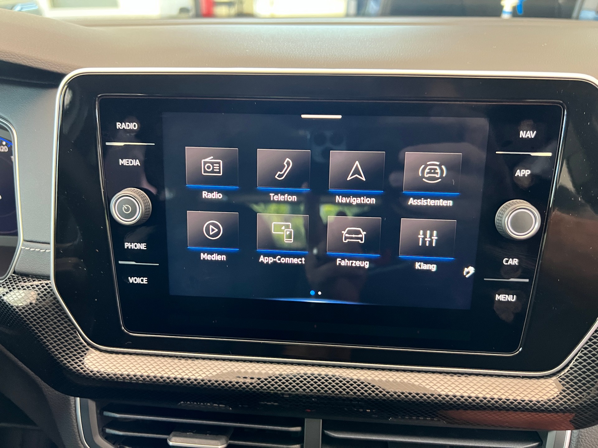 VW T-Cross 1.5 TSI EVO ACT R-Line DSG-image-17