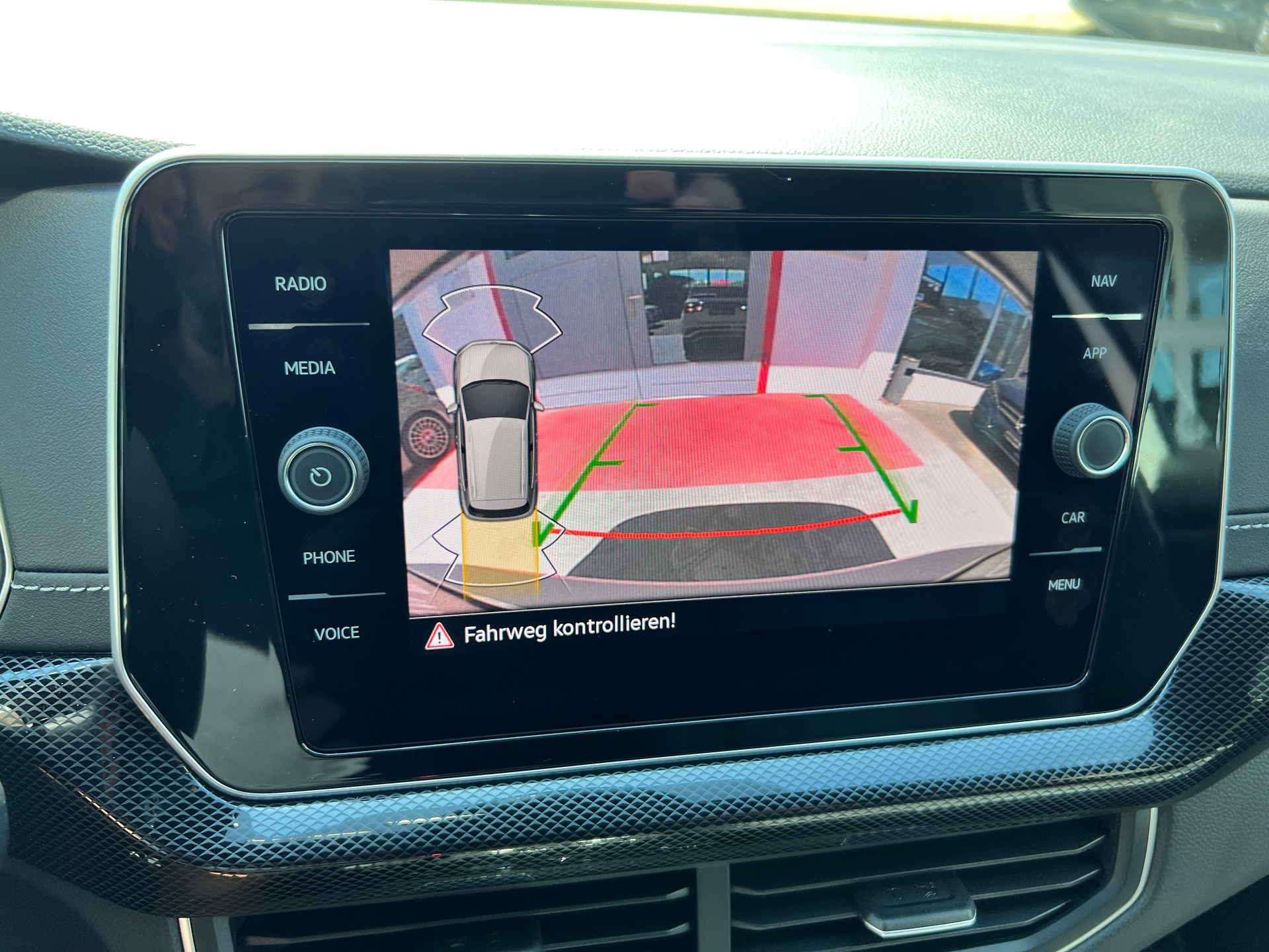 VW T-Cross 1.5 TSI EVO ACT R-Line DSG-image-18