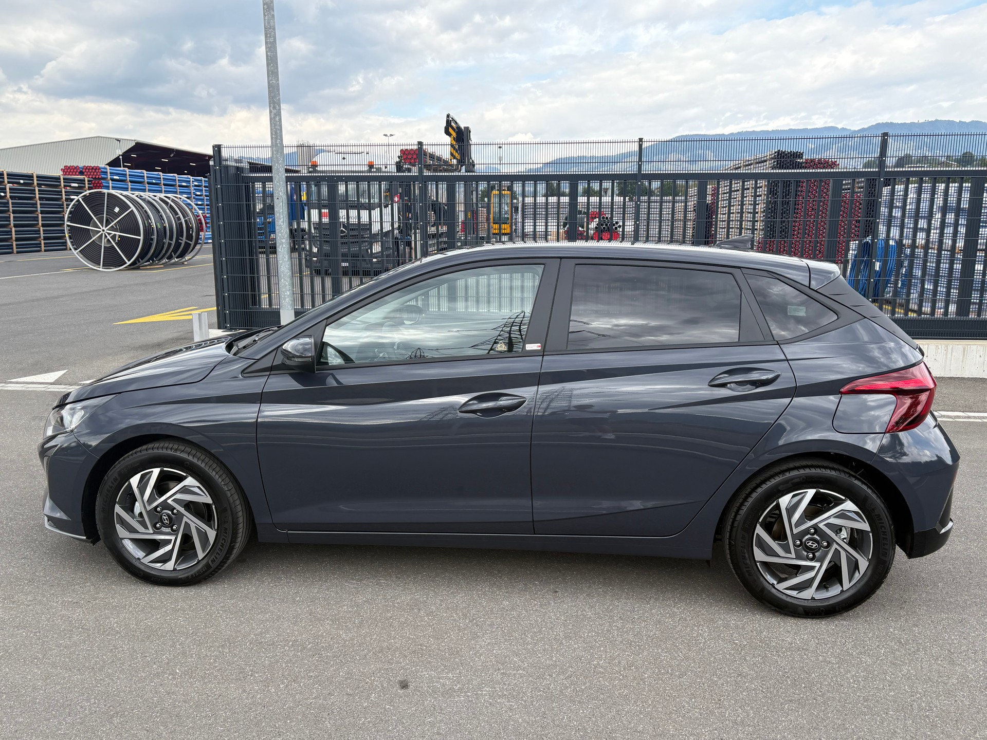 HYUNDAI i20 1.0 T-GDi Amplia GO! DCT-image-5