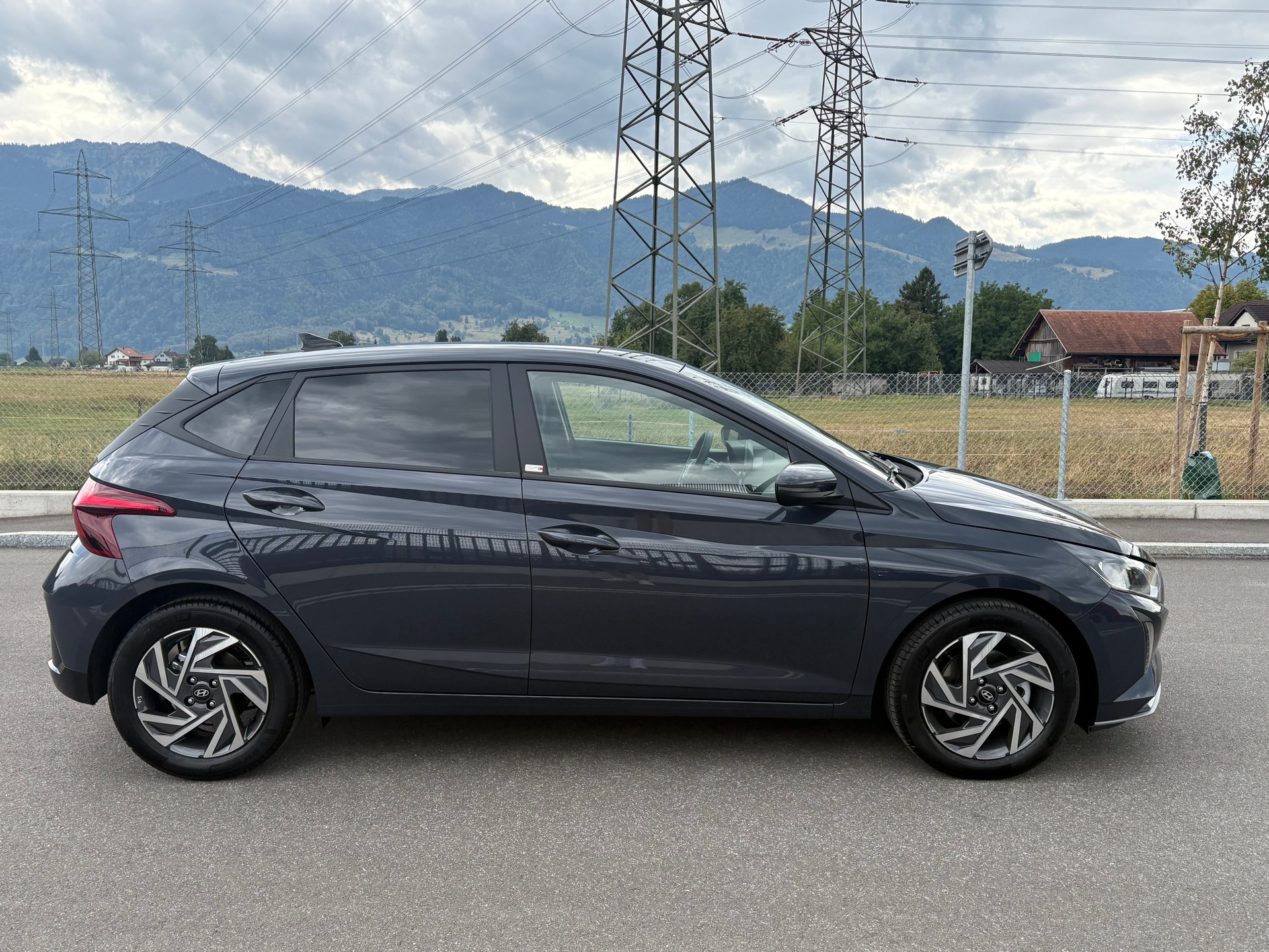 HYUNDAI i20 1.0 T-GDi Amplia GO! DCT-image-1