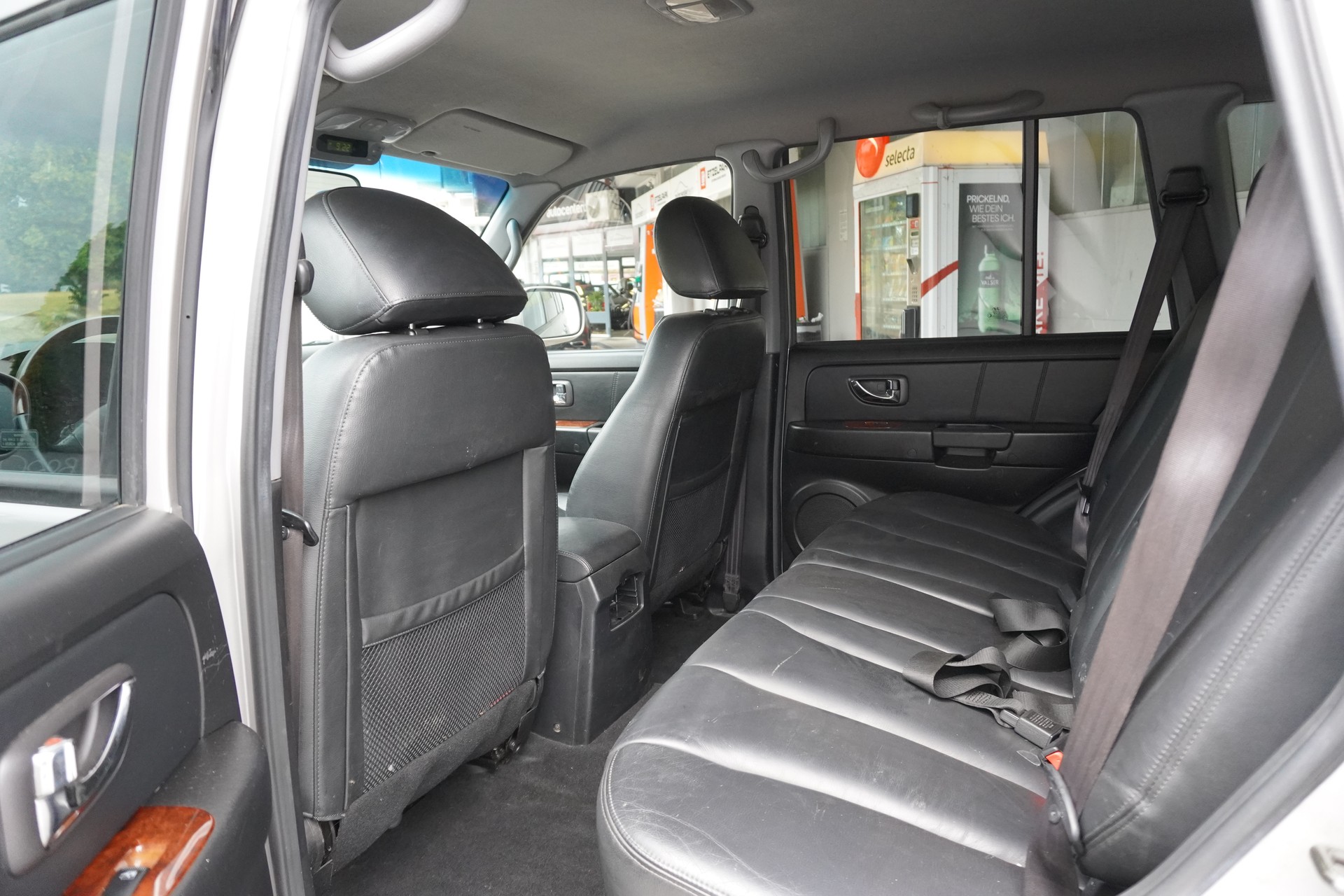 HYUNDAI Terracan 2.9 CRDi Swiss Edition Automatic-image-11