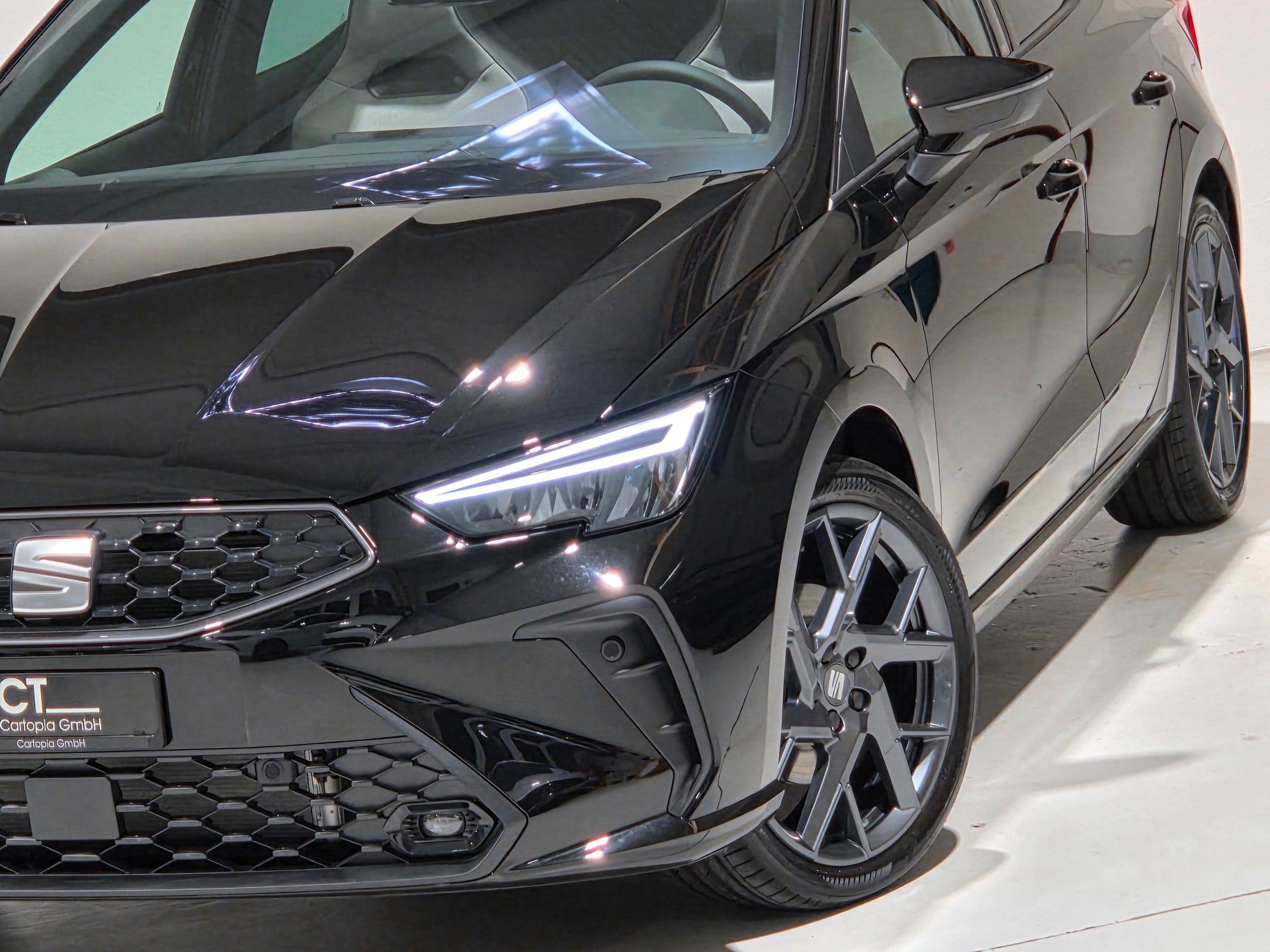 SEAT Ibiza 1.5 EcoTSI Hola FR DSG-image-22