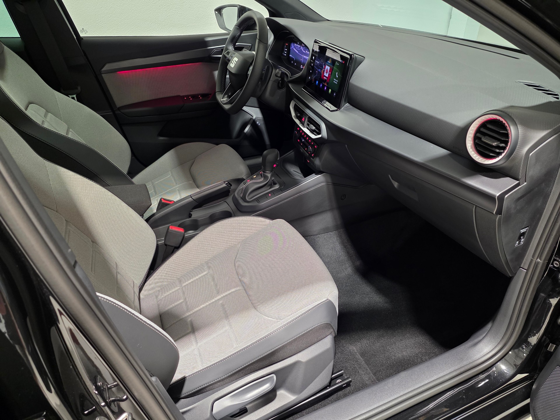 SEAT Ibiza 1.5 EcoTSI Hola FR DSG-image-19