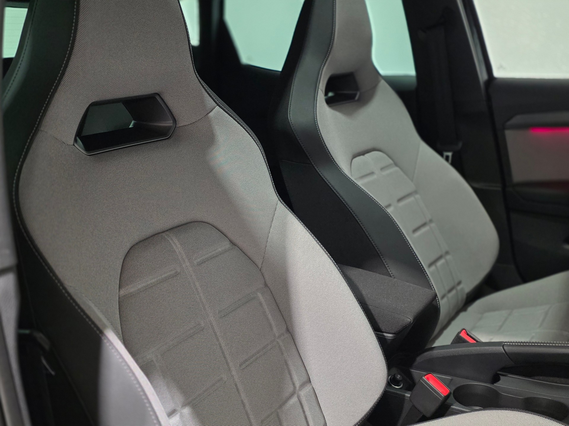 SEAT Ibiza 1.5 EcoTSI Hola FR DSG-image-15