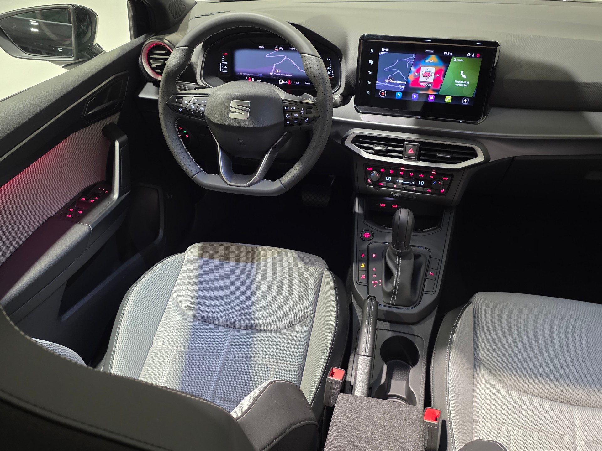 SEAT Ibiza 1.5 EcoTSI Hola FR DSG-image-6