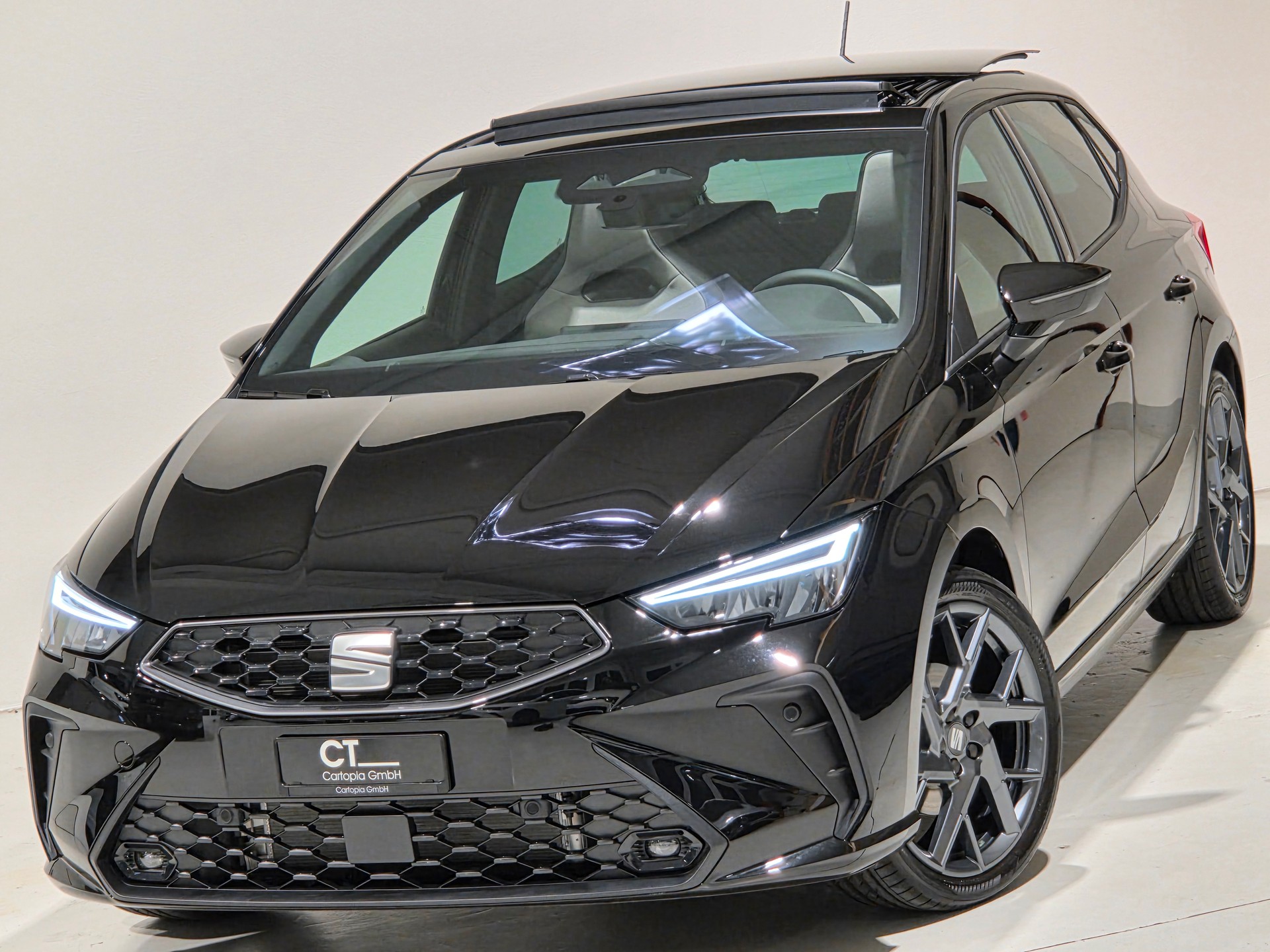 SEAT Ibiza 1.5 EcoTSI Hola FR DSG-image-0