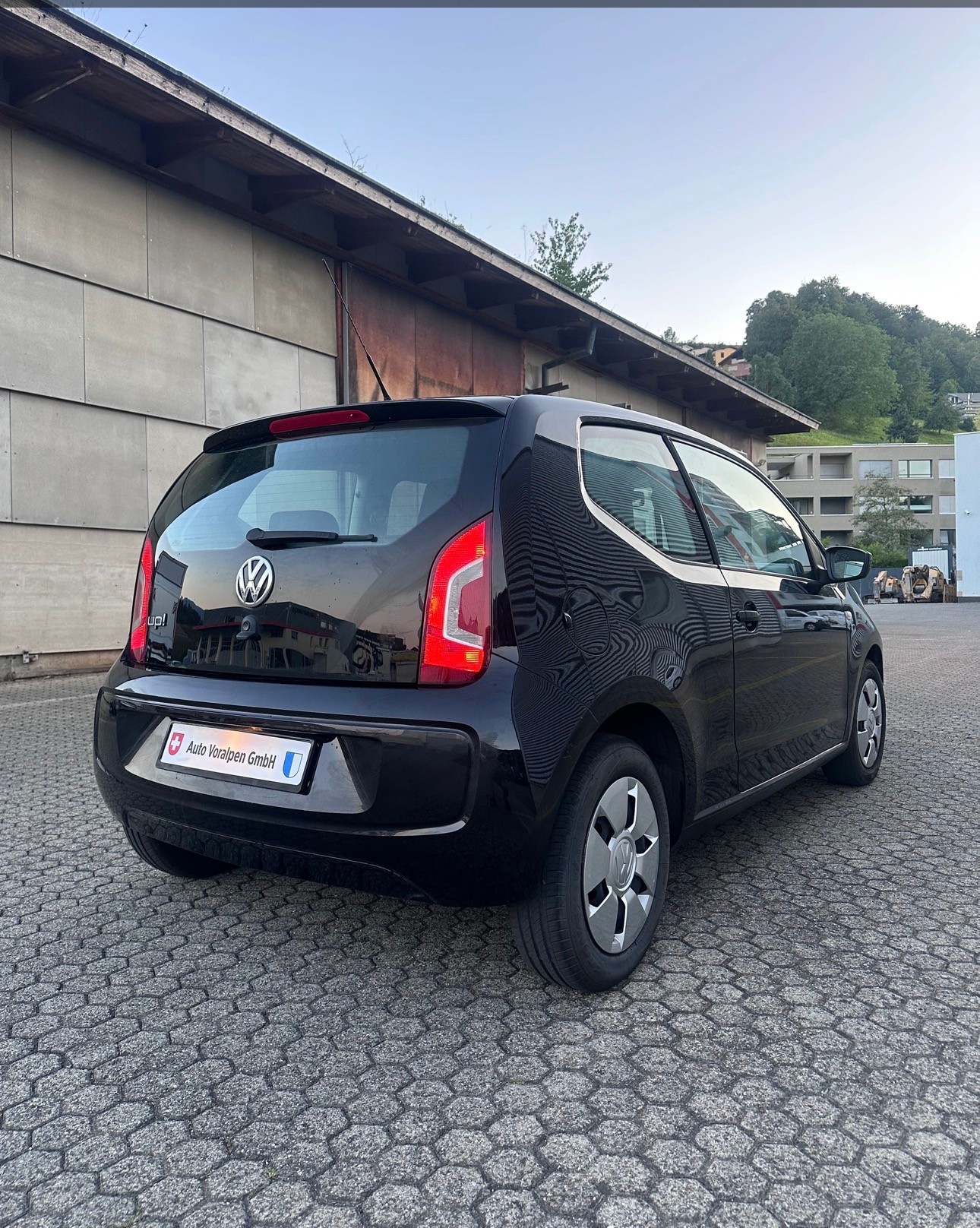 VW Up 1.0 move up, Navigation, Bluetooth, 8 Fach Komplett Räder, Frisch ab MFK 14.4.2026-image-6